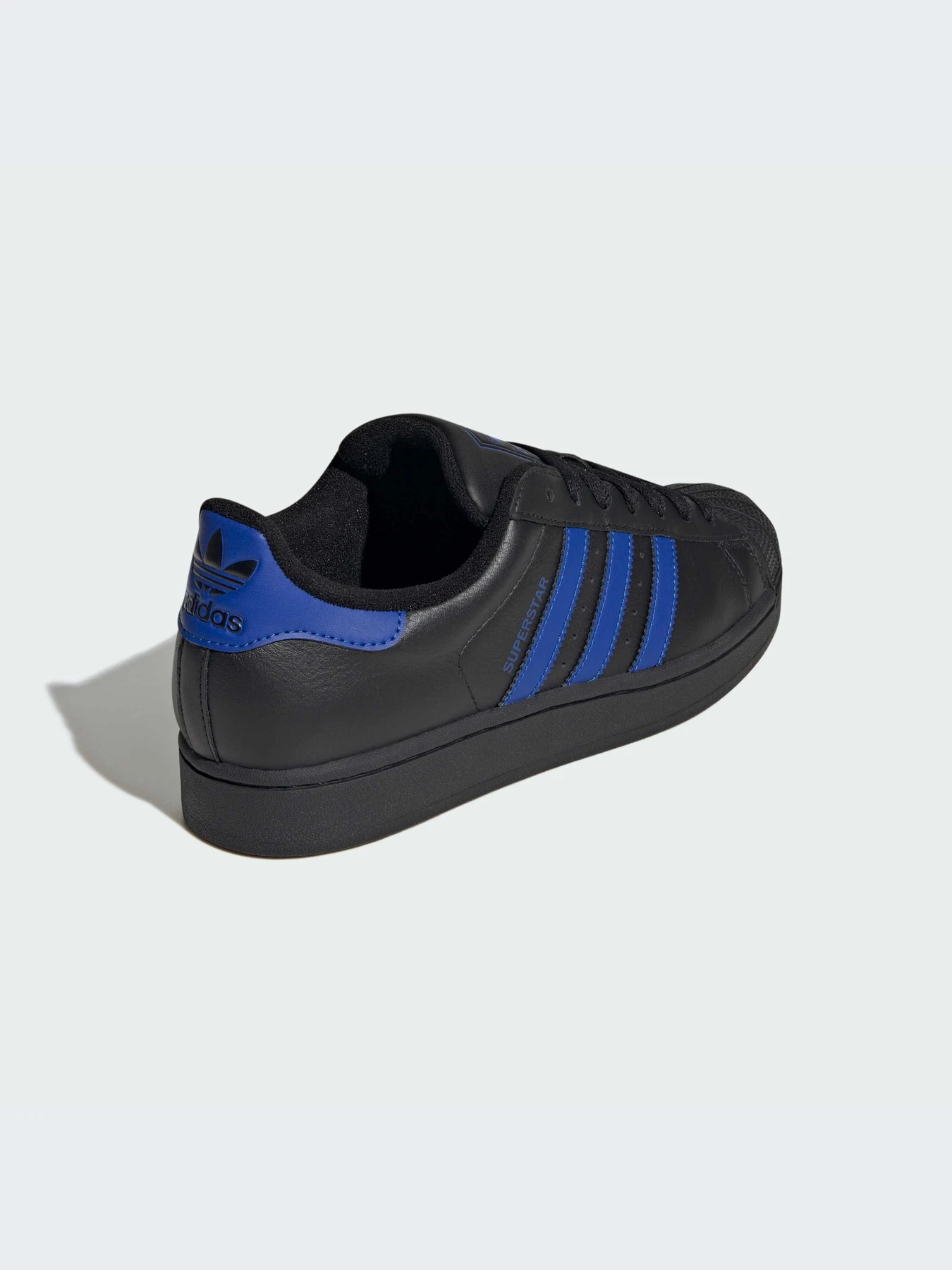 Кроссовки Adidas Superstar модель JQ2310-KZ Кроссовки Adidas Superstar модель JQ2310-KZ Фото