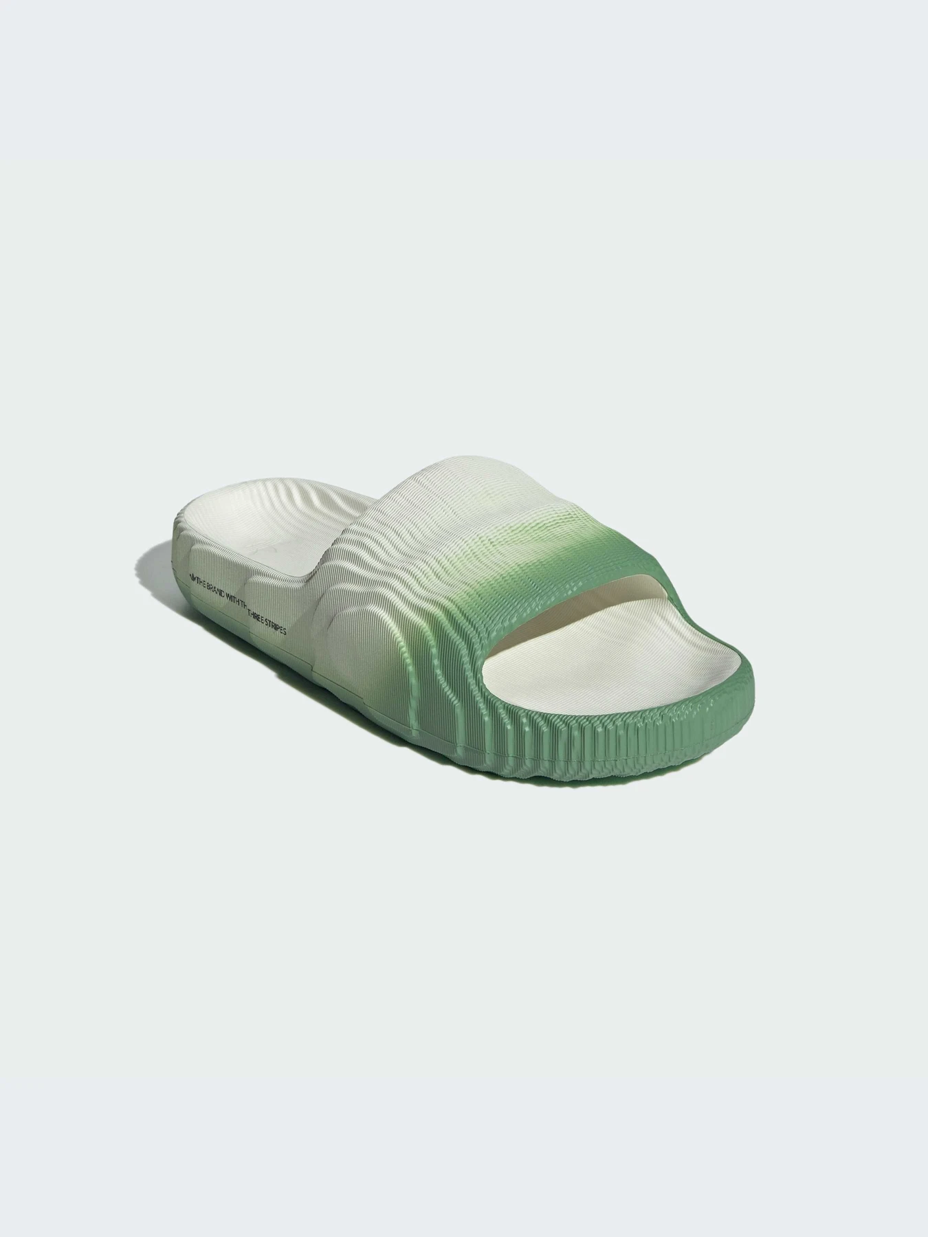 Шлёпанцы Adidas Adilette модель IF3674-KZ Шлёпанцы Adidas Adilette модель IF3674-KZ Фото