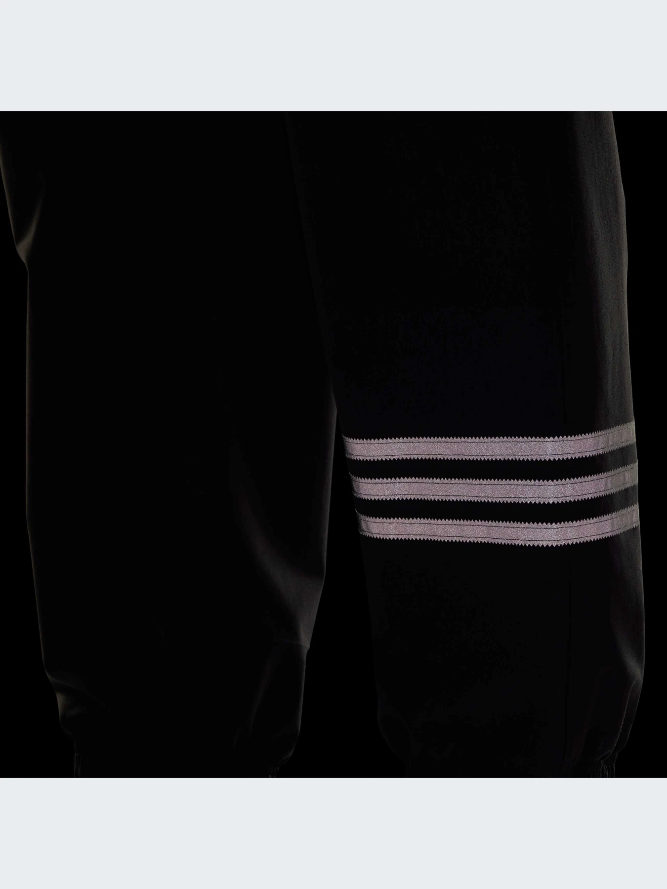 Брюки Adidas модель IP1040-KZ Брюки Adidas модель IP1040-KZ Фото