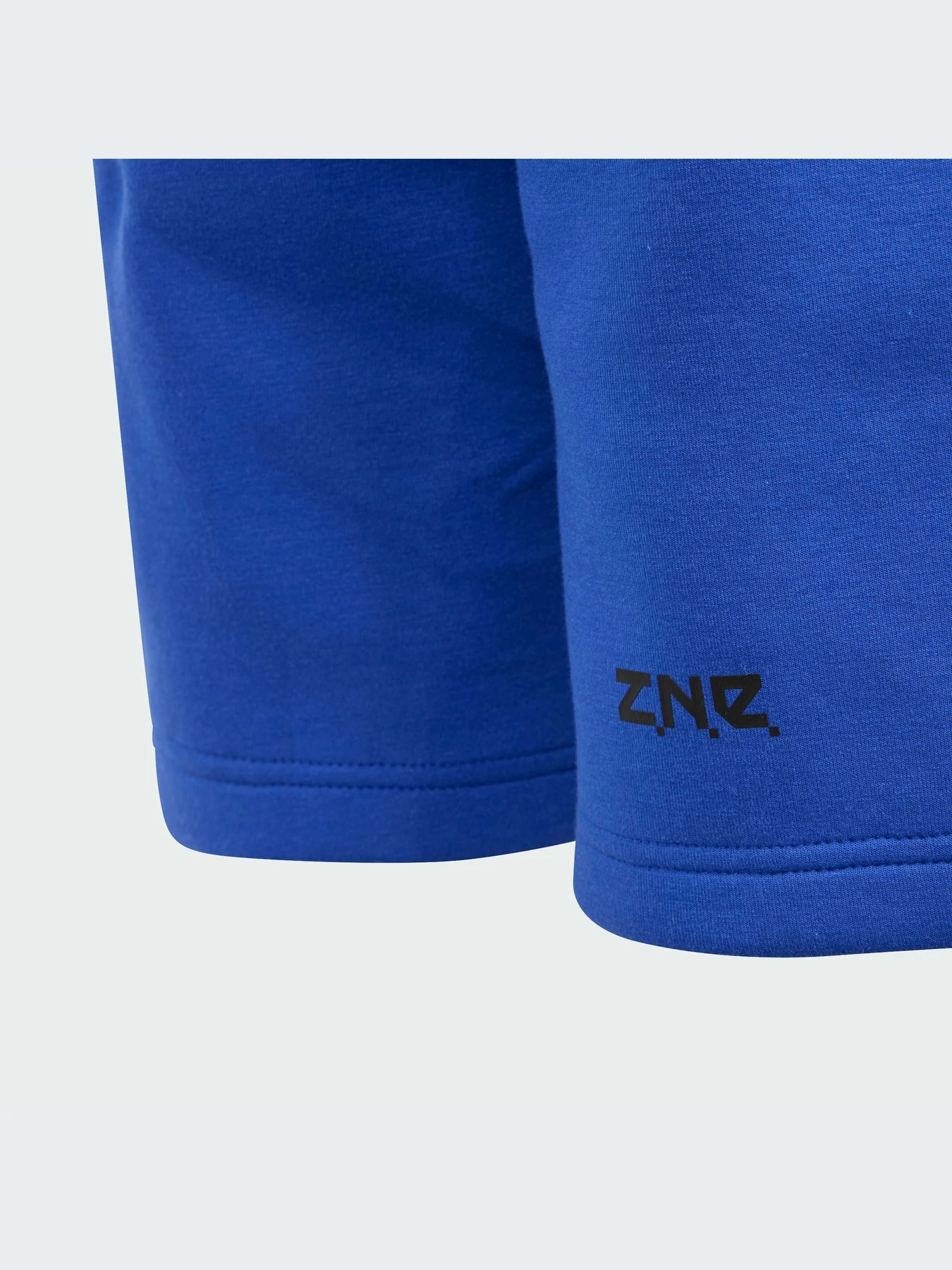 Шорты Adidas ZNE модель IS3402-KZ Шорты Adidas ZNE модель IS3402-KZ Фото