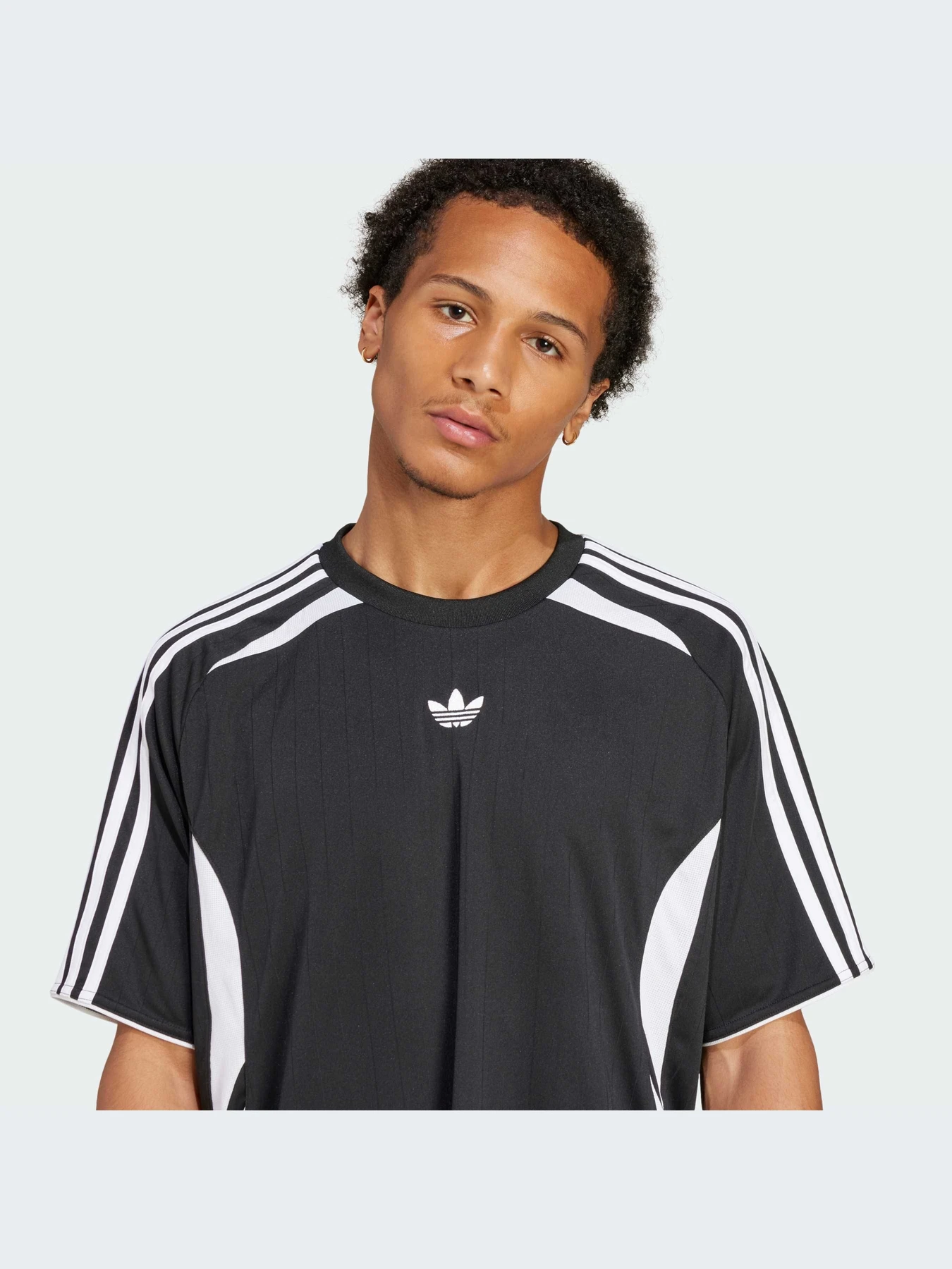Футболки и поло Adidas Adicolor модель JC6229-KZ Футболки и поло Adidas Adicolor модель JC6229-KZ Фото