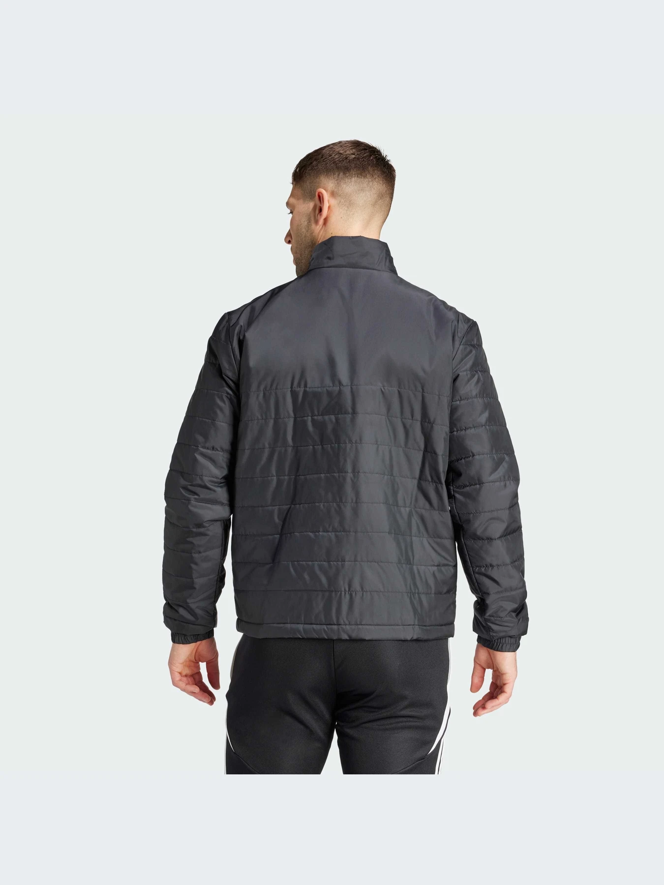 Куртки и дубленки Adidas модель IB6070-KZ Куртки и дубленки Adidas модель IB6070-KZ Фото