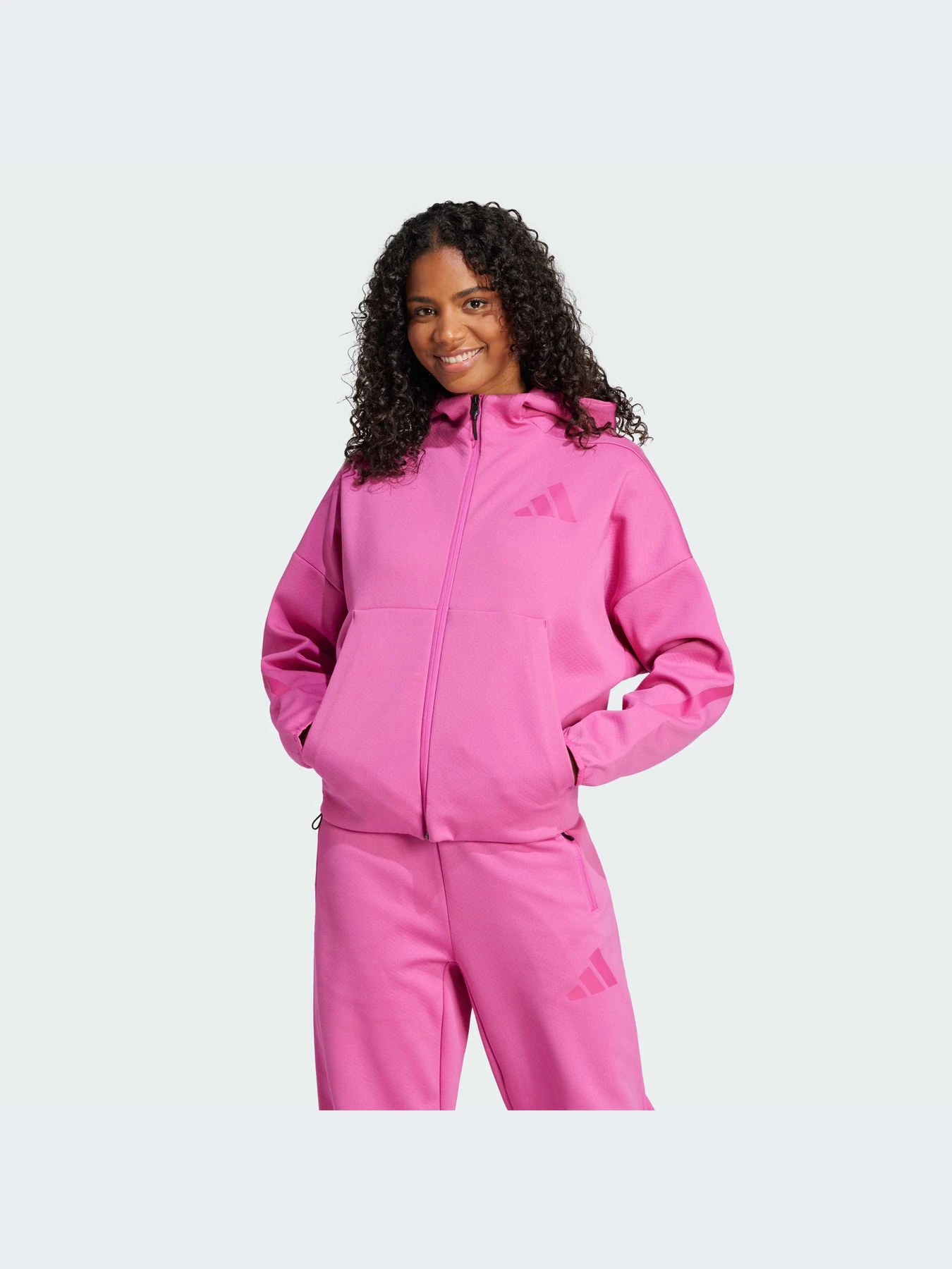 Худи и свитшоты Adidas ZNE модель JD0816-KZ Худи и свитшоты Adidas ZNE модель JD0816-KZ Фото