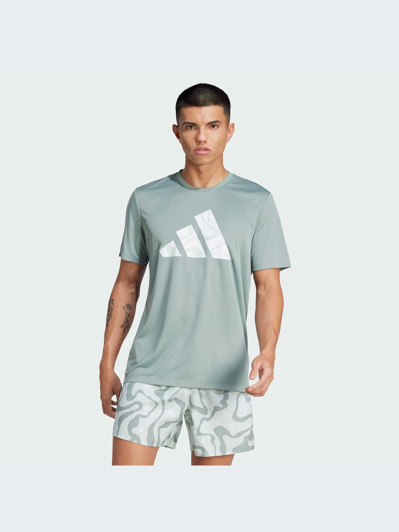 Футболки и поло Adidas модель JD2334-KZ Футболки и поло Adidas модель JD2334-KZ Фото