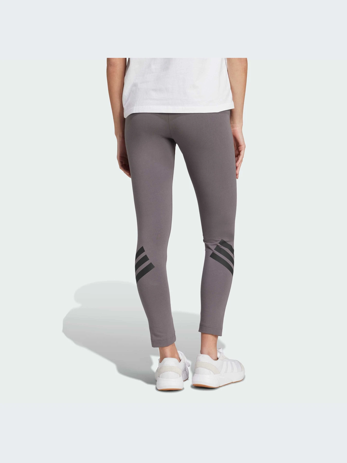 Брюки Adidas модель JE0226-KZ Брюки Adidas модель JE0226-KZ Фото