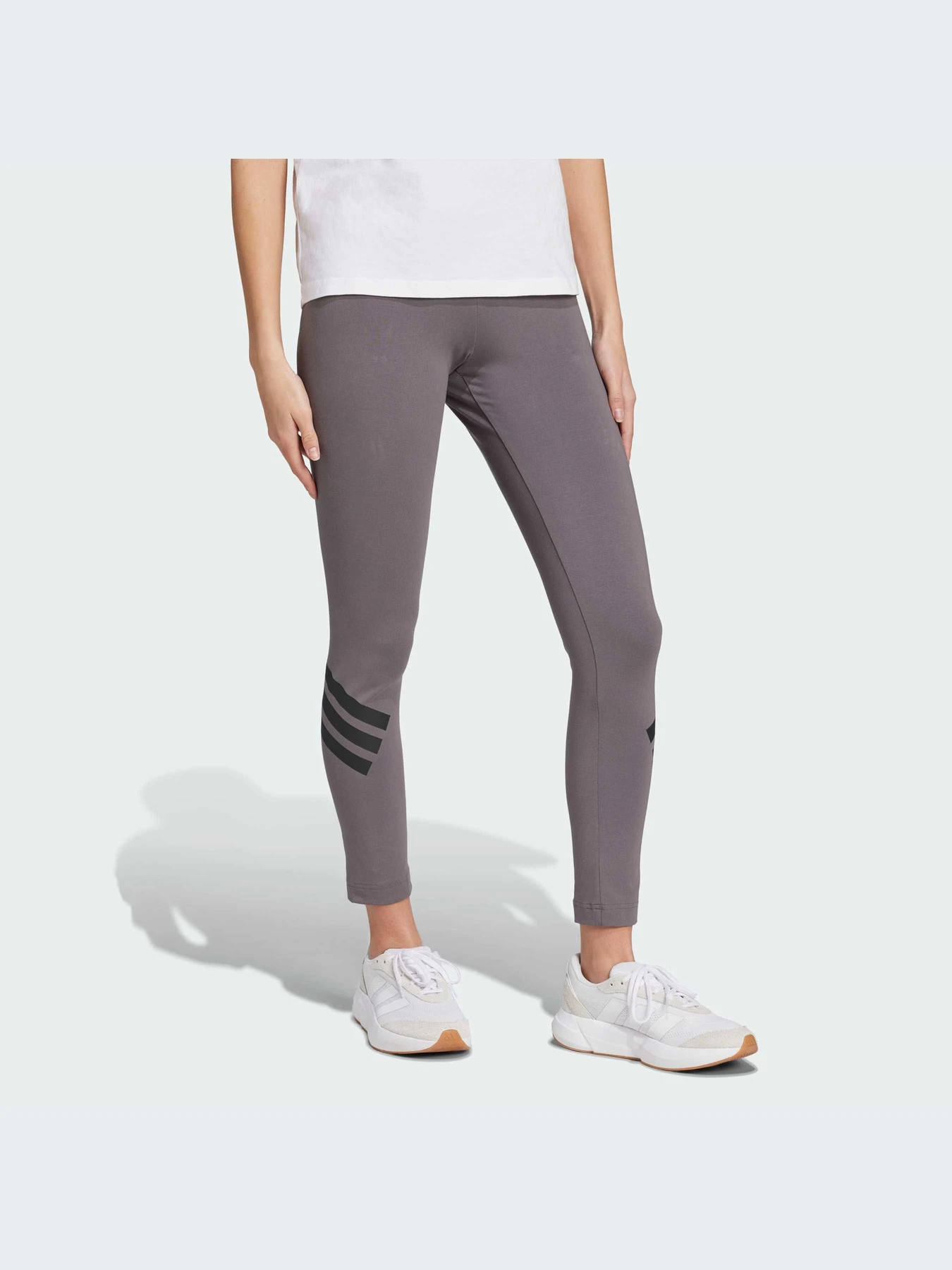 Брюки Adidas модель JE0226-KZ Брюки Adidas модель JE0226-KZ Фото