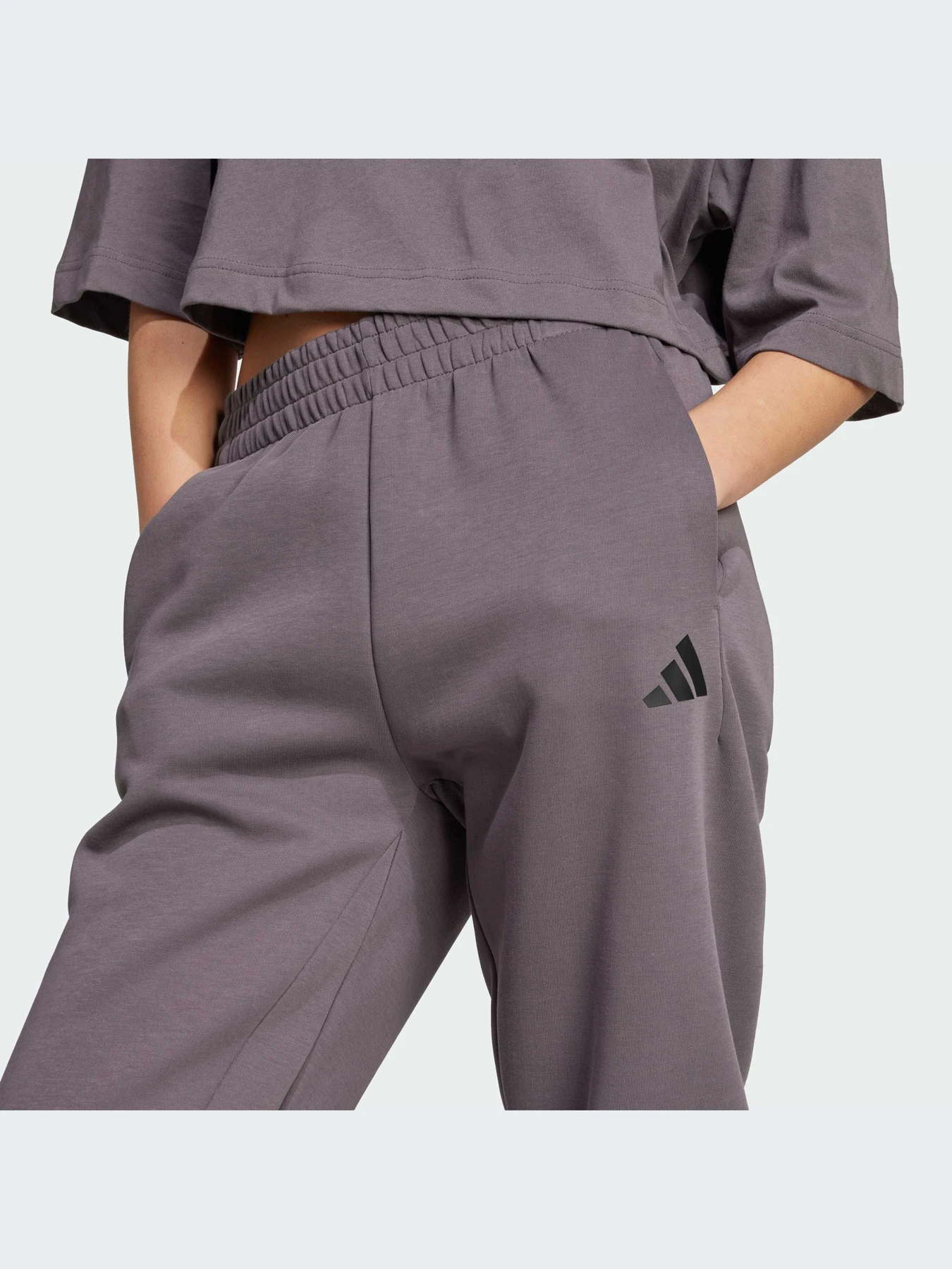 Брюки Adidas модель JE0163-KZ Брюки Adidas модель JE0163-KZ Фото
