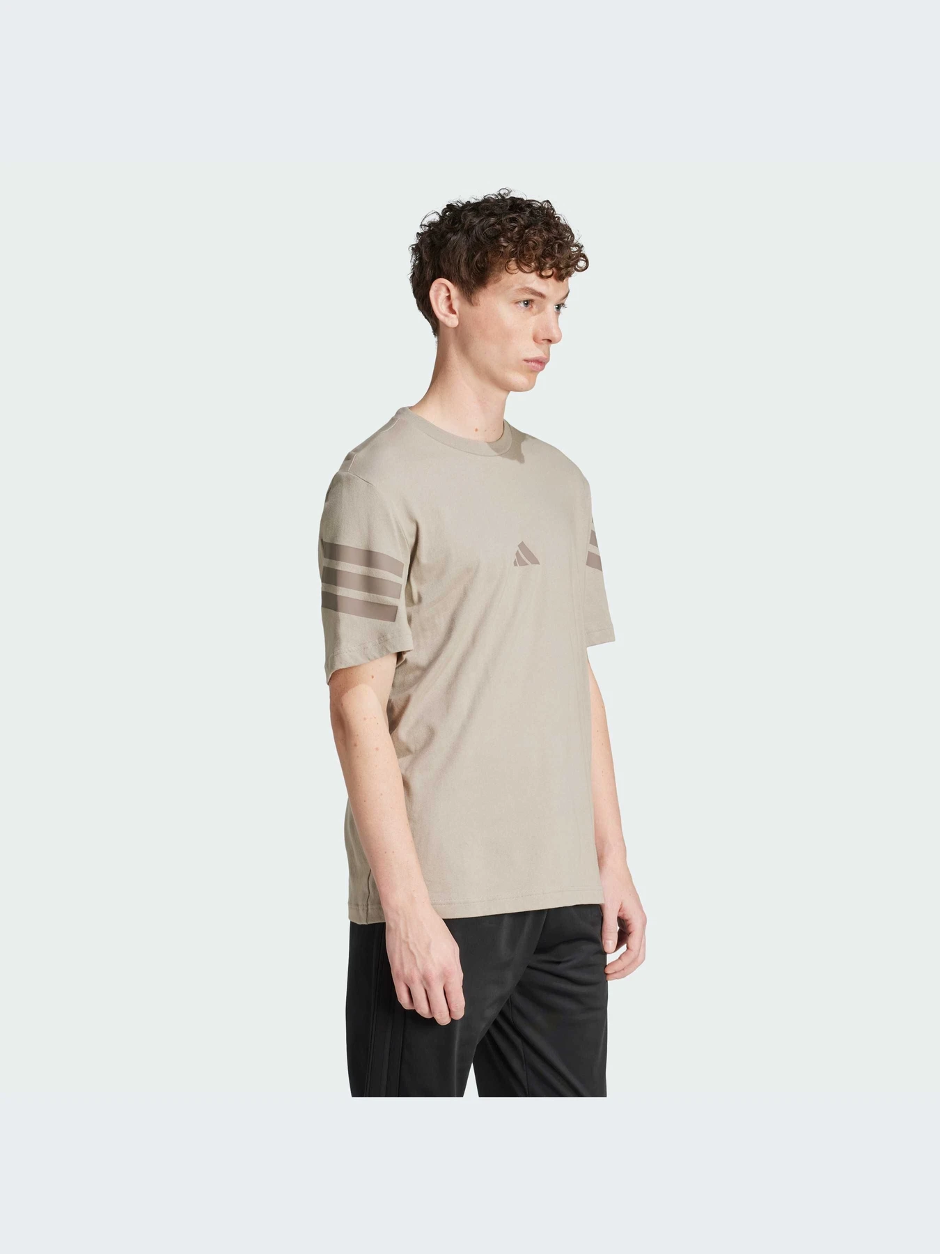 Футболки и поло Adidas модель JI8783-KZ Футболки и поло Adidas модель JI8783-KZ Фото