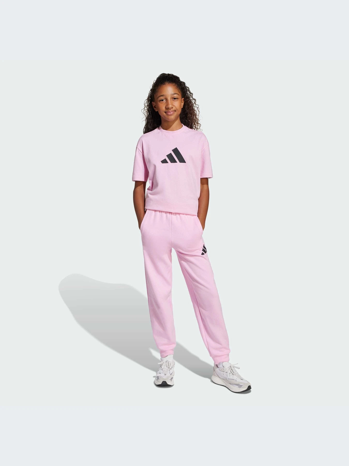 Футболки и поло Adidas модель JC7540-KZ Футболки и поло Adidas модель JC7540-KZ Фото