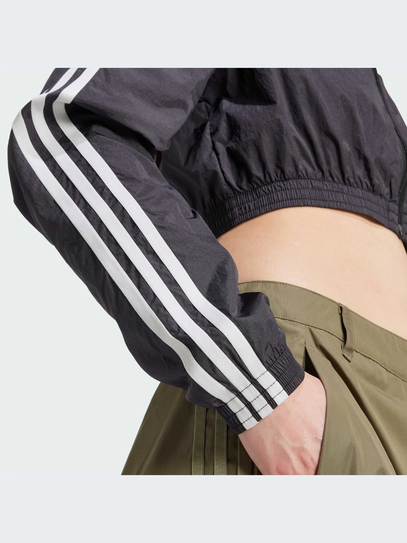 Худи и свитшоты Adidas Adicolor модель JD0264-KZ Худи и свитшоты Adidas Adicolor модель JD0264-KZ Фото