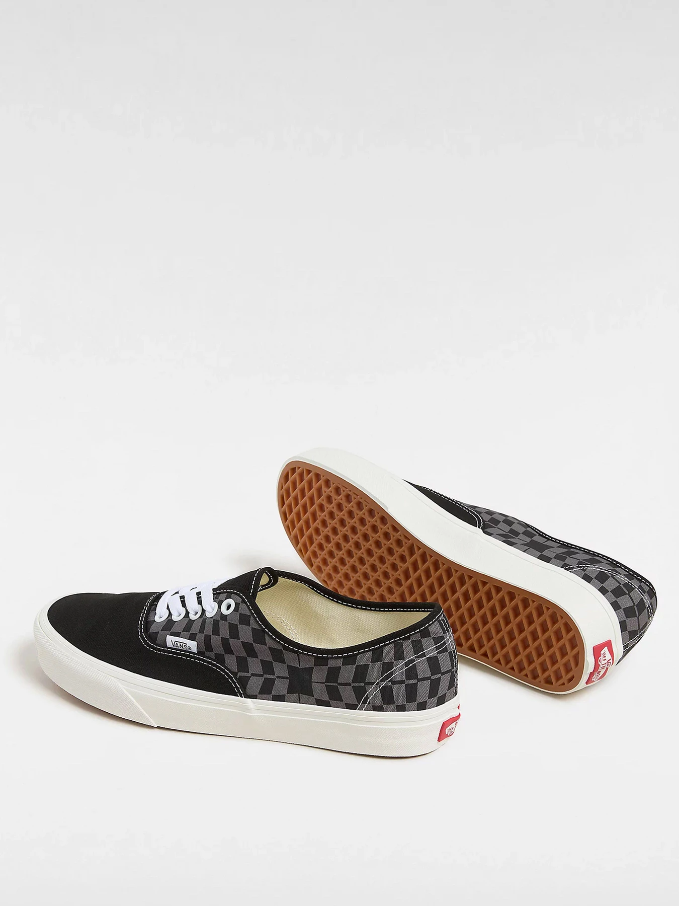 Кеды Vans модель VN000D7YBLK1 Кеды Vans модель VN000D7YBLK1 Фото