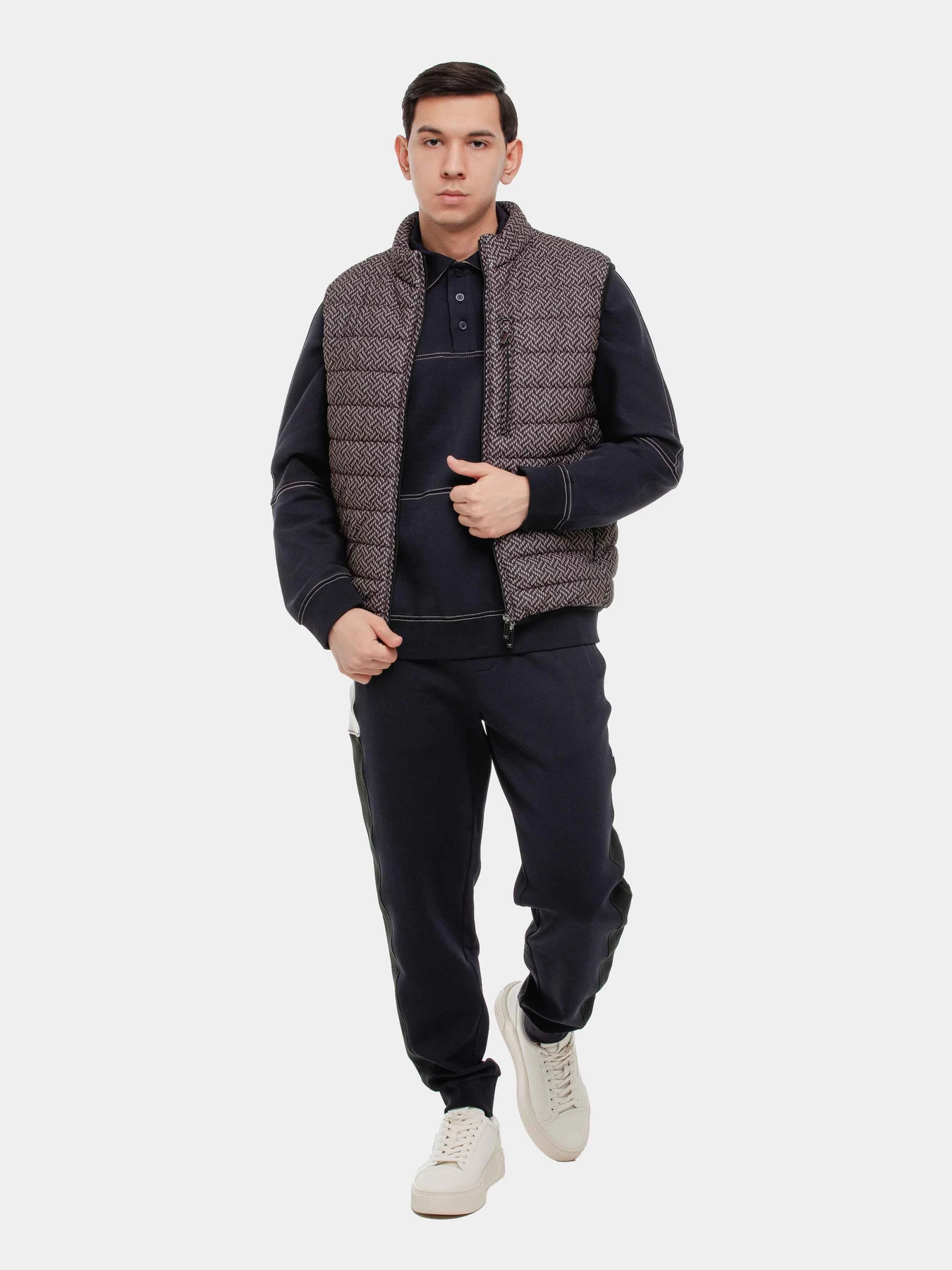 Куртки и дубленки Emporio Armani модель 3D1B7P-1J9BZ-F047 Куртки и дубленки Emporio Armani модель 3D1B7P-1J9BZ-F047 Фото