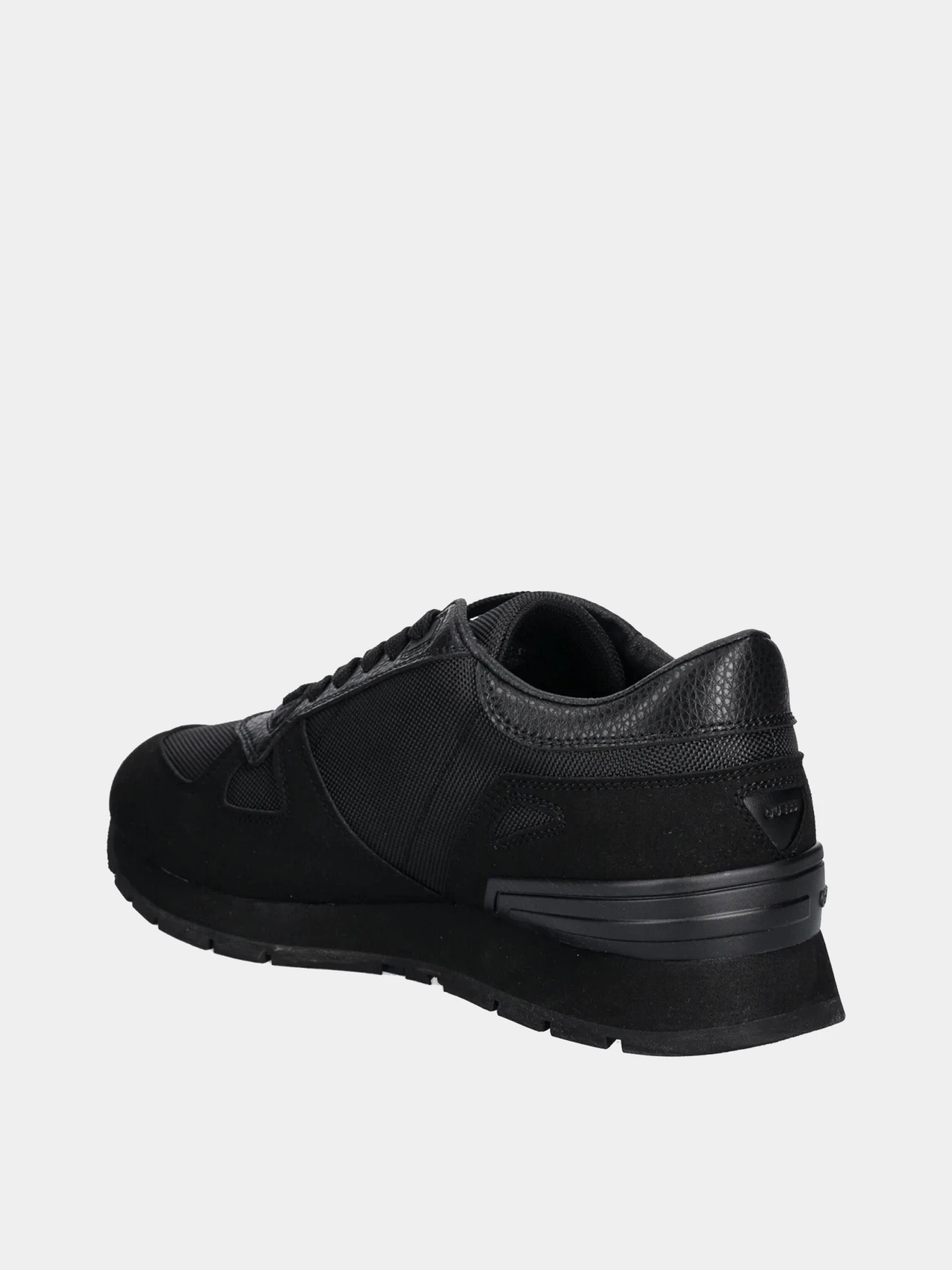 Кроссовки GUESS модель FMPALC-ELL12-BLACK Кроссовки GUESS модель FMPALC-ELL12-BLACK Фото