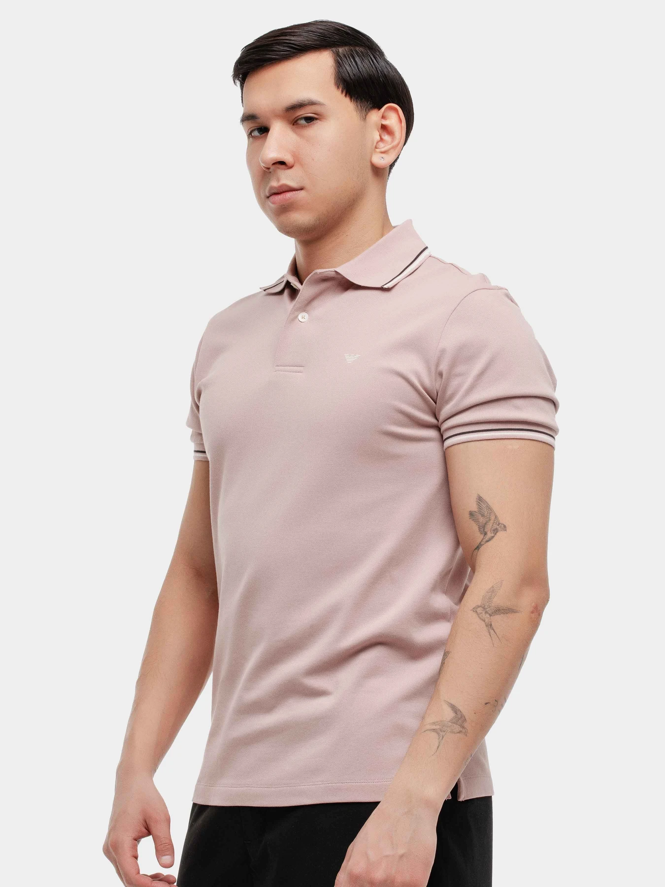 Футболки и поло Emporio Armani модель 8N1FB3-1JPTZ-U4288 Футболки и поло Emporio Armani модель 8N1FB3-1JPTZ-U4288 Фото