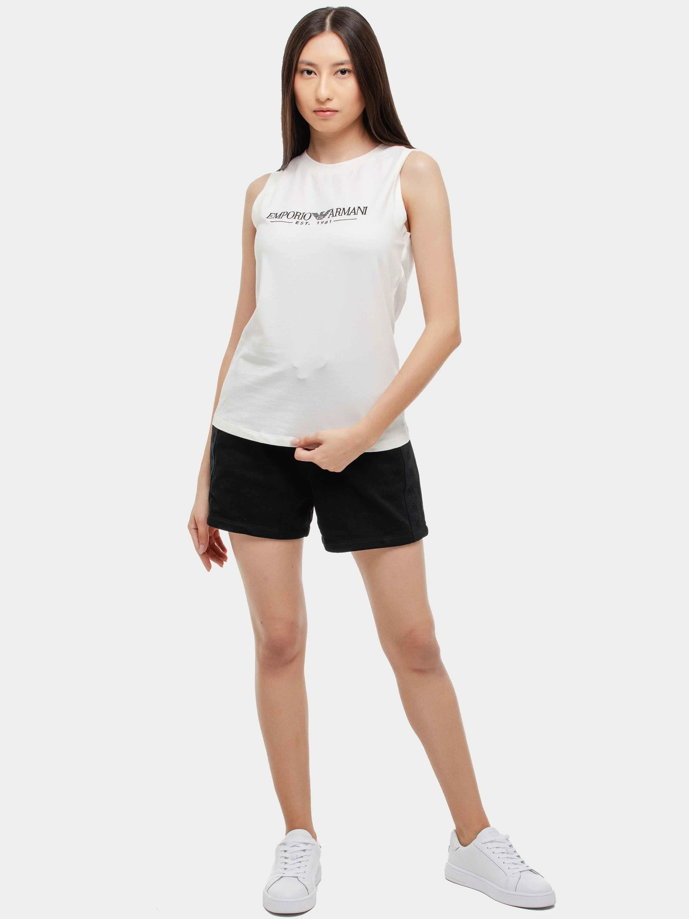 Футболки и поло Emporio Armani модель EW000410-AF10881-U1131 Футболки и поло Emporio Armani модель EW000410-AF10881-U1131 Фото
