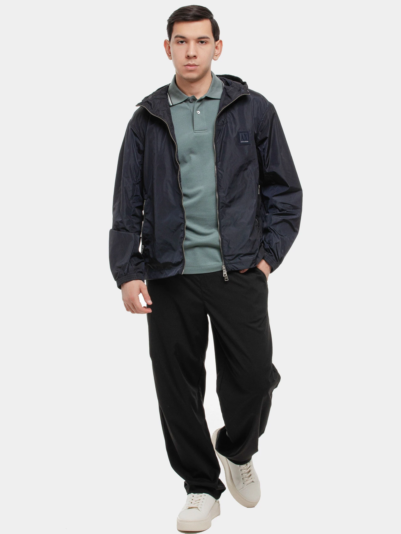 Куртки и дубленки Armani Exchange модель XM000342-AF12285-UB101 Куртки и дубленки Armani Exchange модель XM000342-AF12285-UB101 Фото
