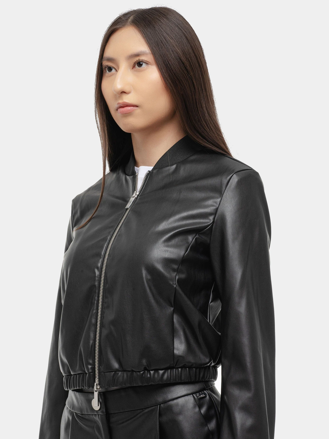 Куртки и дубленки Armani Exchange модель XW000419-AF12807-UC001 Куртки и дубленки Armani Exchange модель XW000419-AF12807-UC001 Фото
