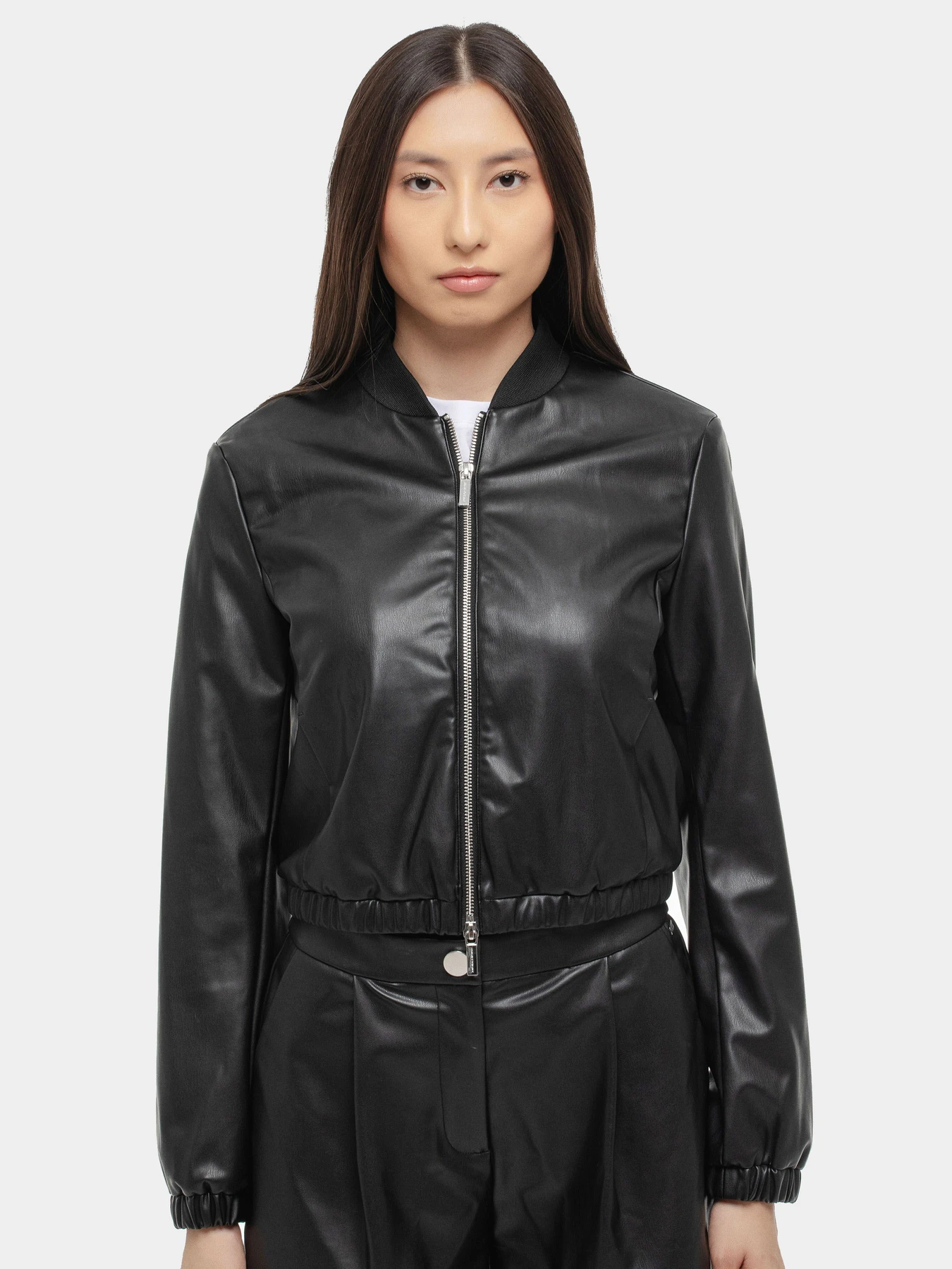 Куртки и дубленки Armani Exchange модель XW000419-AF12807-UC001 Куртки и дубленки Armani Exchange модель XW000419-AF12807-UC001 Фото