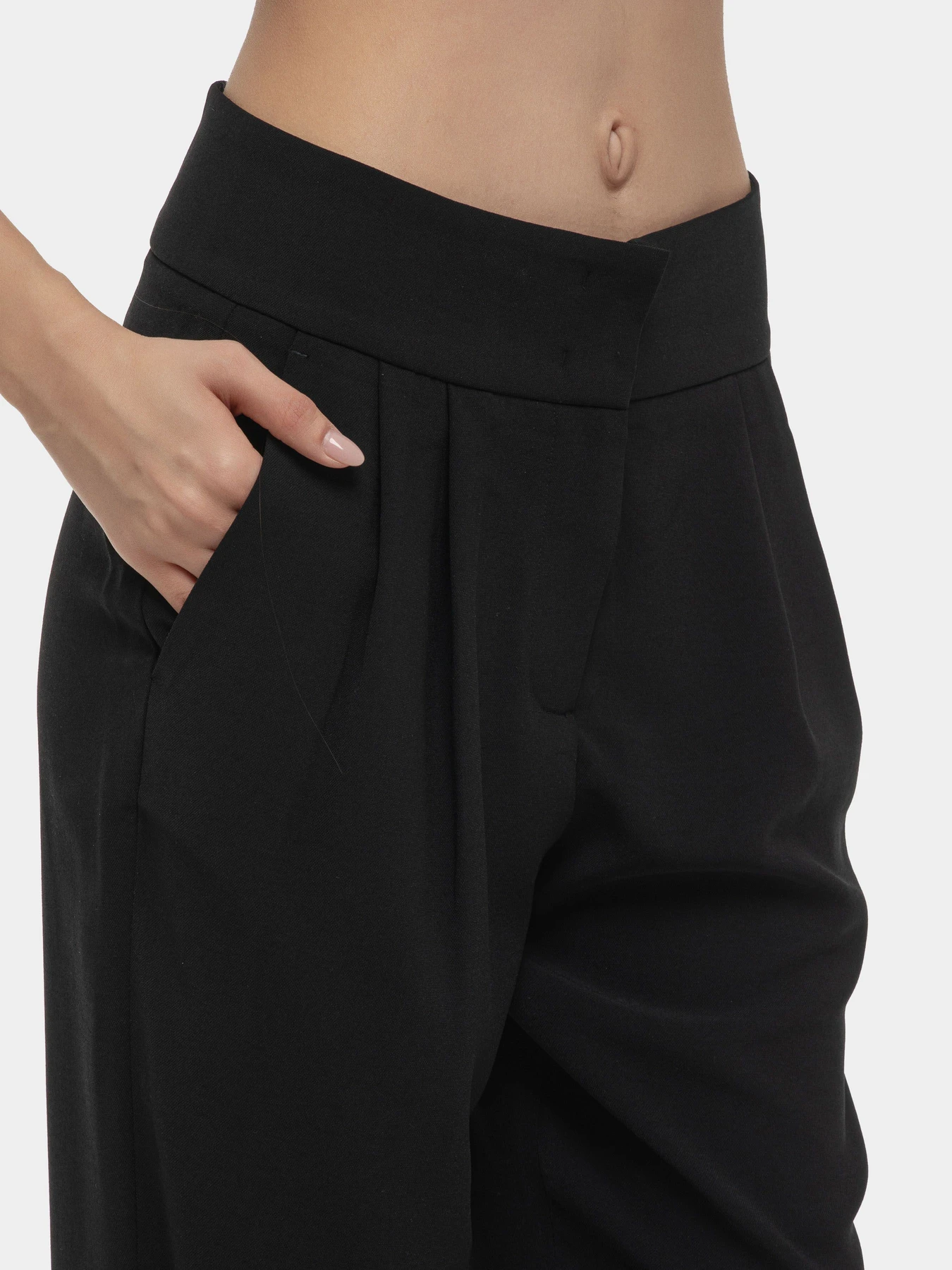 Брюки Armani Exchange модель XW000434-AF10872-UC001 Брюки Armani Exchange модель XW000434-AF10872-UC001 Фото