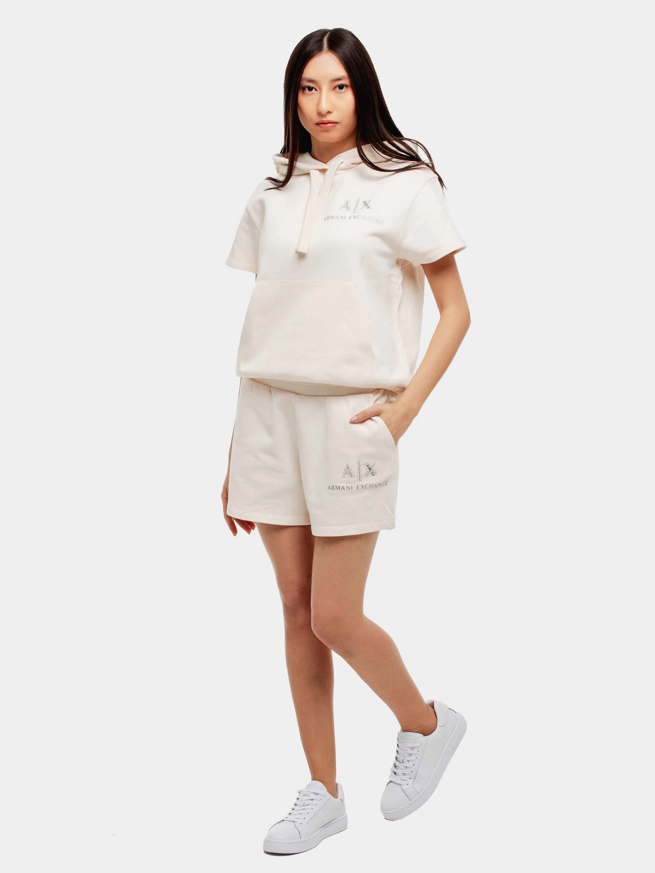 Шорты Armani Exchange модель XW001052-AF11851-U1003 Шорты Armani Exchange модель XW001052-AF11851-U1003 Фото