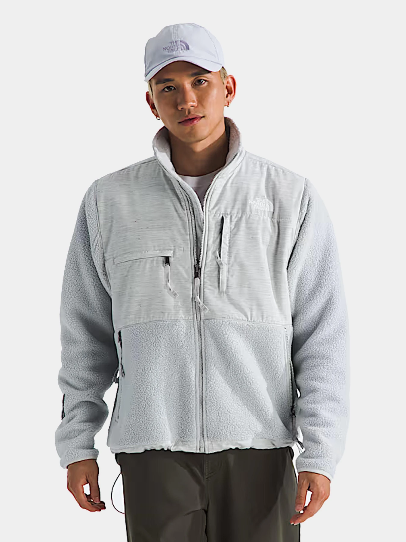 Куртки и дубленки The North Face модель NF0A8B5ELE71 Куртки и дубленки The North Face модель NF0A8B5ELE71 Фото