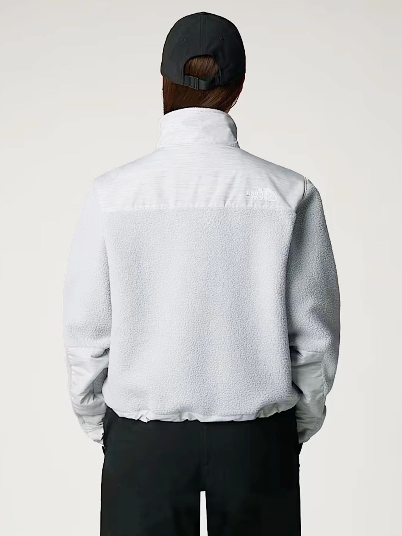 Куртки и дубленки The North Face модель NF0A8B8DLE71 Куртки и дубленки The North Face модель NF0A8B8DLE71 Фото