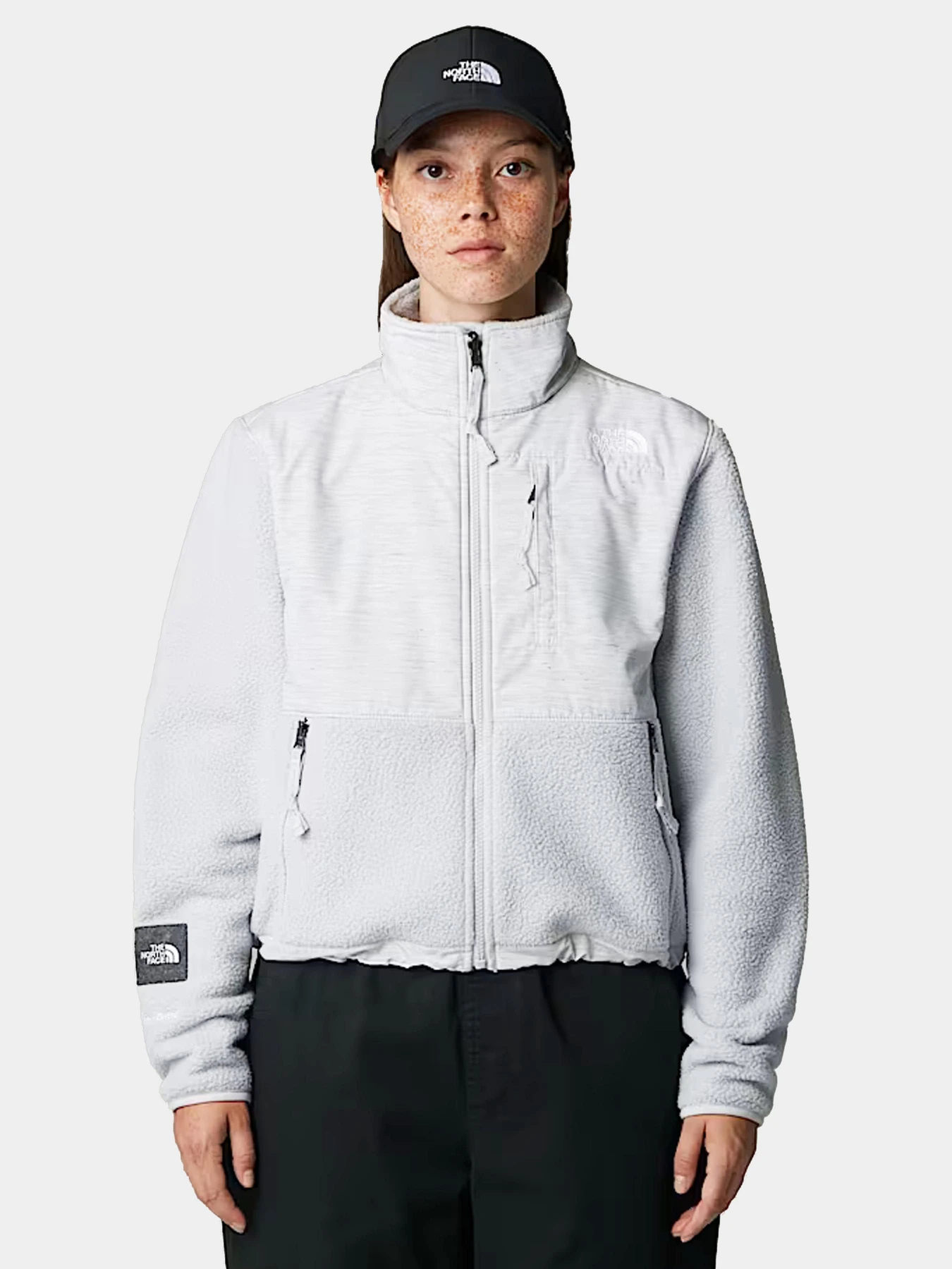 Куртки и дубленки The North Face модель NF0A8B8DLE71 Куртки и дубленки The North Face модель NF0A8B8DLE71 Фото