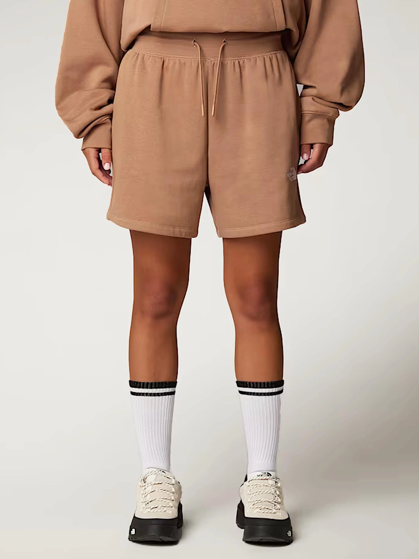 Шорты The North Face модель NF0A8C2F6IH1 Шорты The North Face модель NF0A8C2F6IH1 Фото