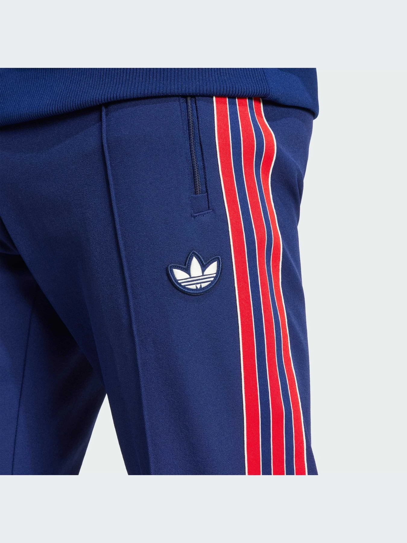 Брюки Adidas модель JF0545-KZ Брюки Adidas модель JF0545-KZ Фото