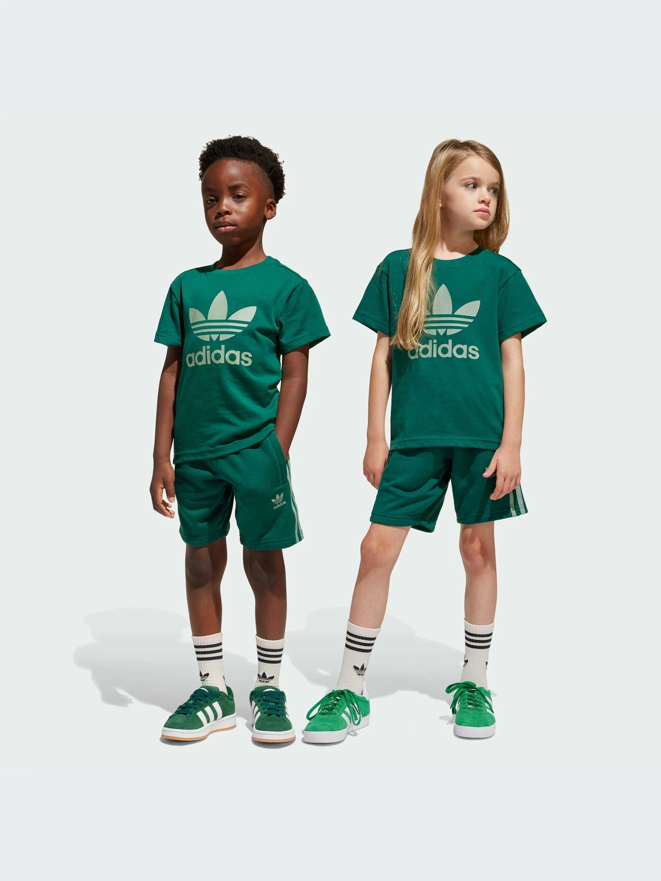 Костюмы Adidas Adicolor модель JC9159-KZ Костюмы Adidas Adicolor модель JC9159-KZ Фото