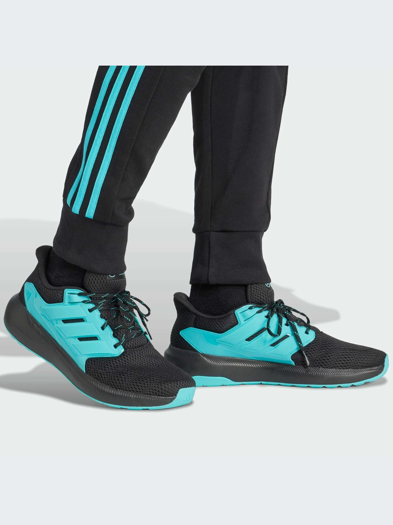 Брюки Adidas модель JV5379-KZ Брюки Adidas модель JV5379-KZ Фото
