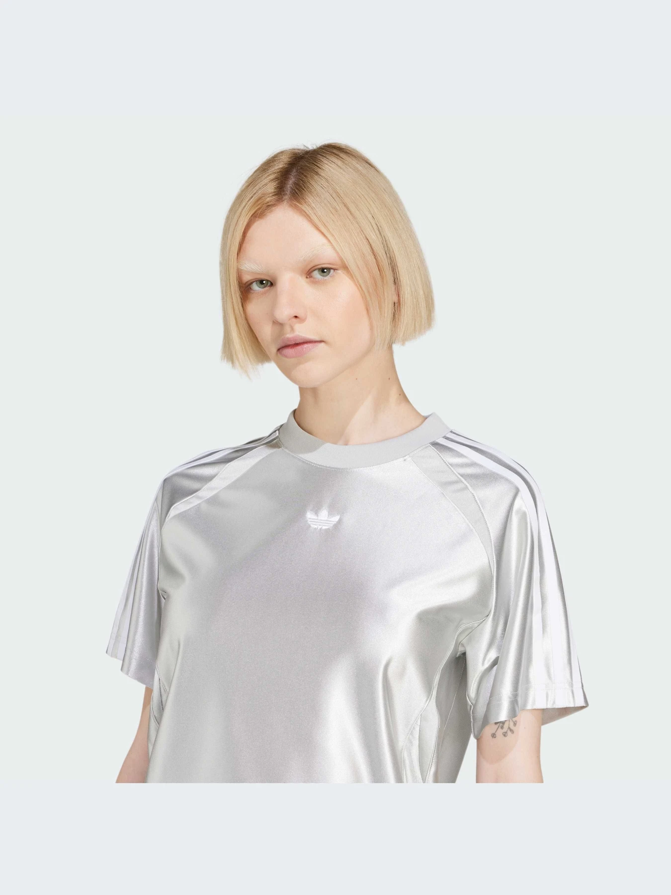 Футболки и поло Adidas Adicolor модель JD0254-KZ Футболки и поло Adidas Adicolor модель JD0254-KZ Фото