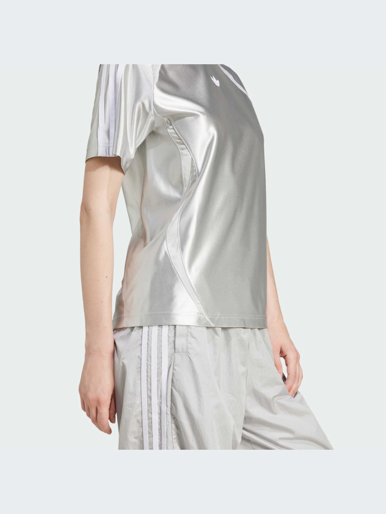 Футболки и поло Adidas Adicolor модель JD0254-KZ Футболки и поло Adidas Adicolor модель JD0254-KZ Фото