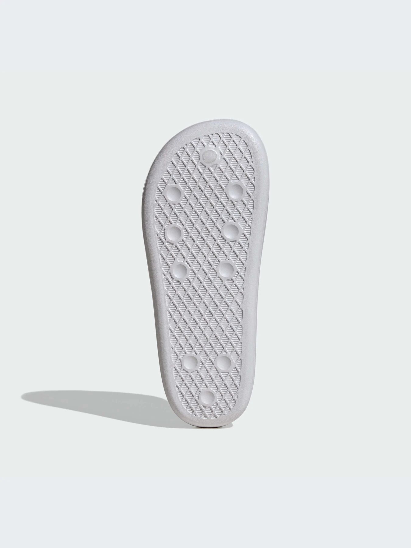 Шлёпанцы Adidas Adilette модель JH9685-KZ Шлёпанцы Adidas Adilette модель JH9685-KZ Фото
