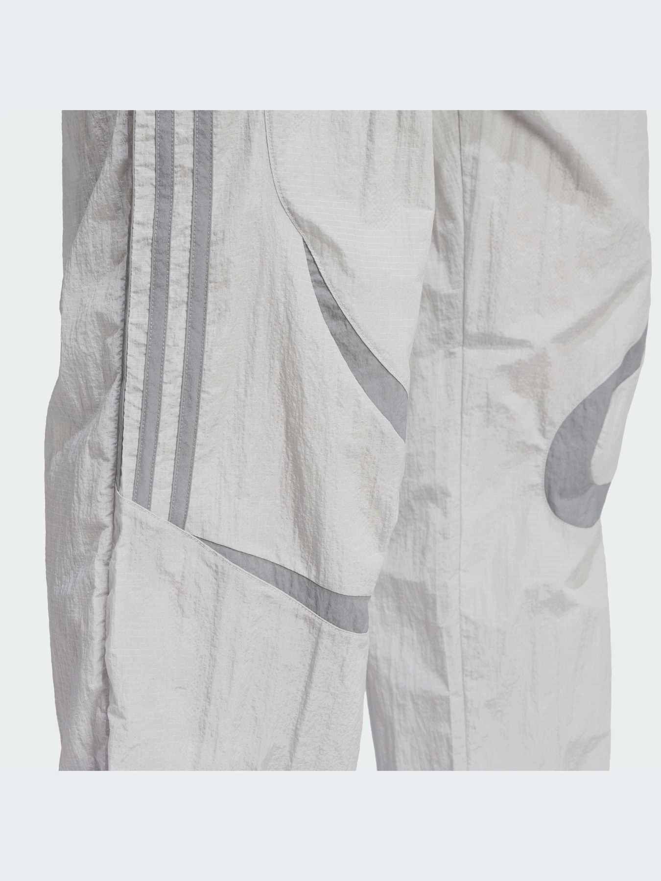 Брюки Adidas Adicolor модель JP1135-KZ Брюки Adidas Adicolor модель JP1135-KZ Фото