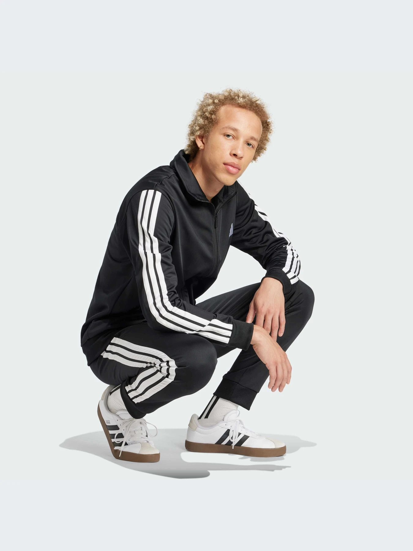 Костюмы Adidas 3 Stripes модель JI8858-KZ Костюмы Adidas 3 Stripes модель JI8858-KZ Фото