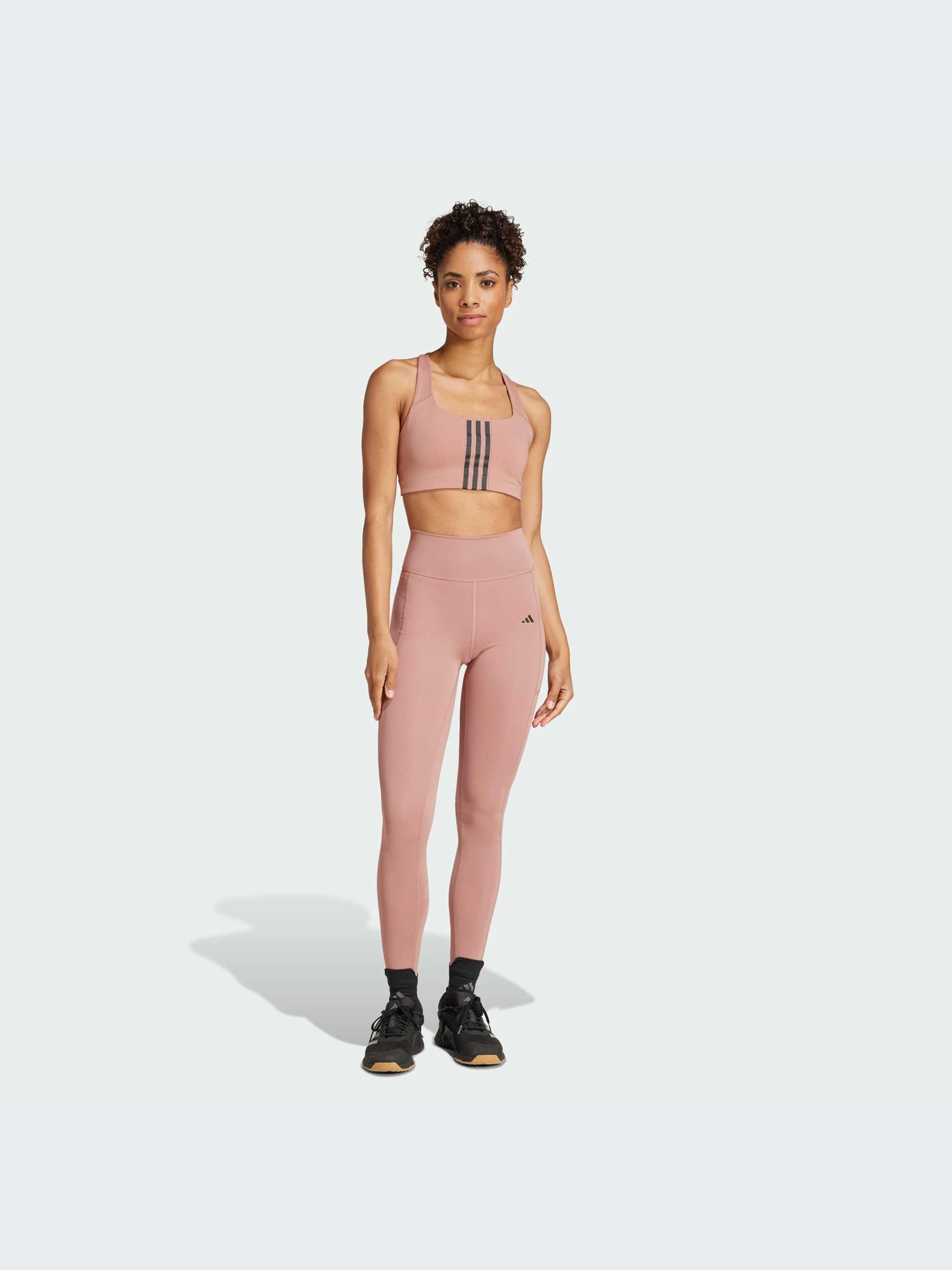 Футболки и поло Adidas модель JI7989-KZ Футболки и поло Adidas модель JI7989-KZ Фото