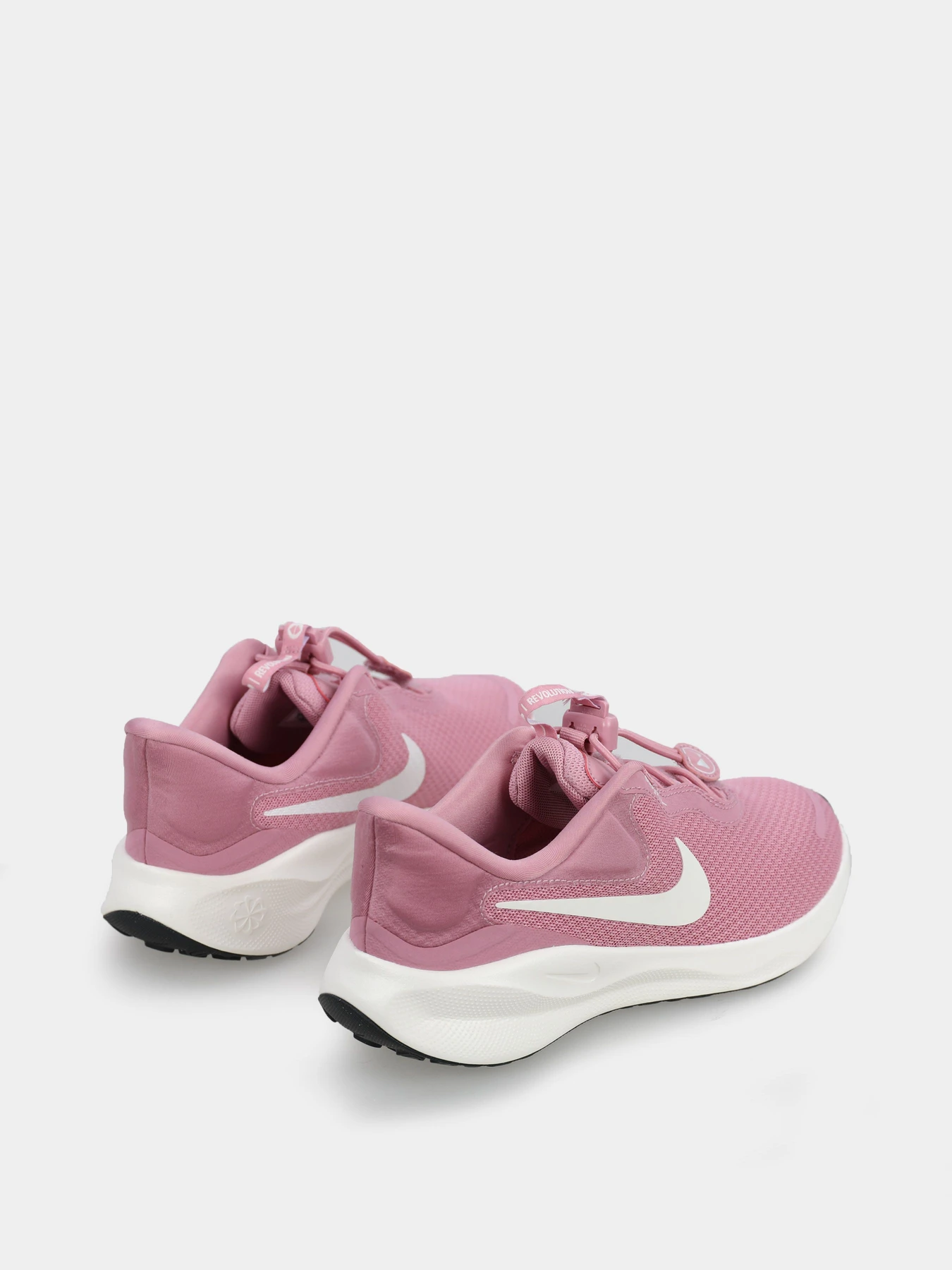 Кроссовки NIKE модель FN7999-600 Кроссовки NIKE модель FN7999-600 Фото