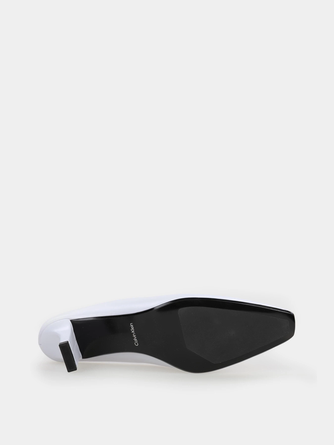 Шлёпанцы Calvin Klein модель HW0HW02332-0GY Шлёпанцы Calvin Klein модель HW0HW02332-0GY Фото