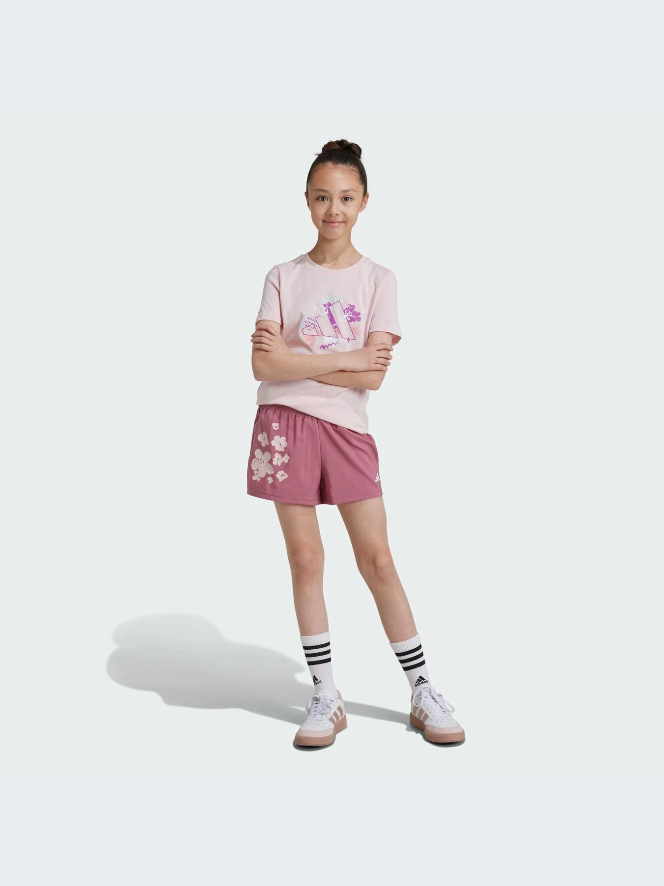 Шорты Adidas модель IW3290-KZ Шорты Adidas модель IW3290-KZ Фото