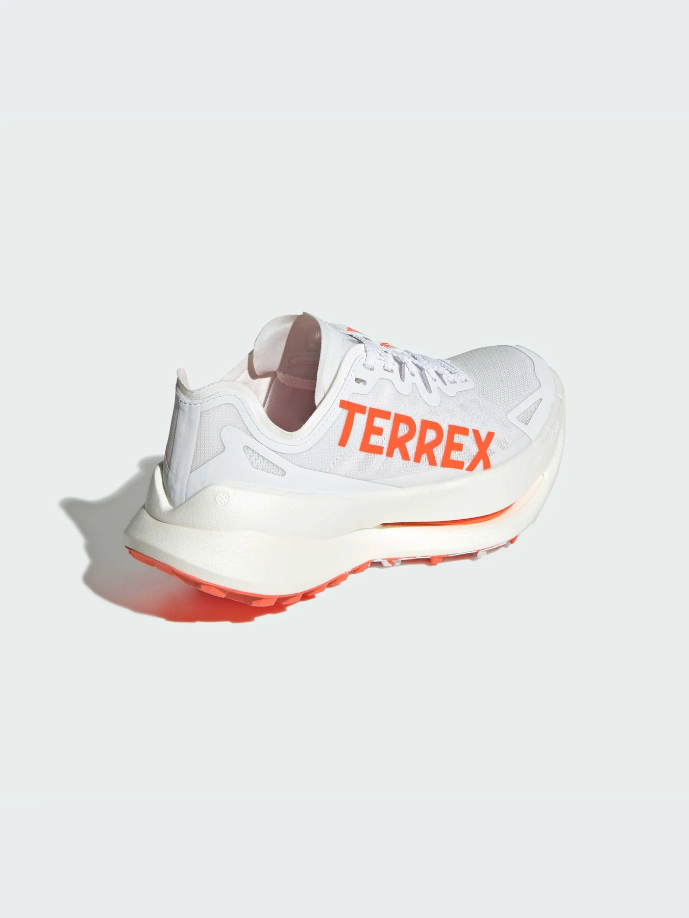 Кроссовки Adidas модель IH3767-KZ Кроссовки Adidas модель IH3767-KZ Фото