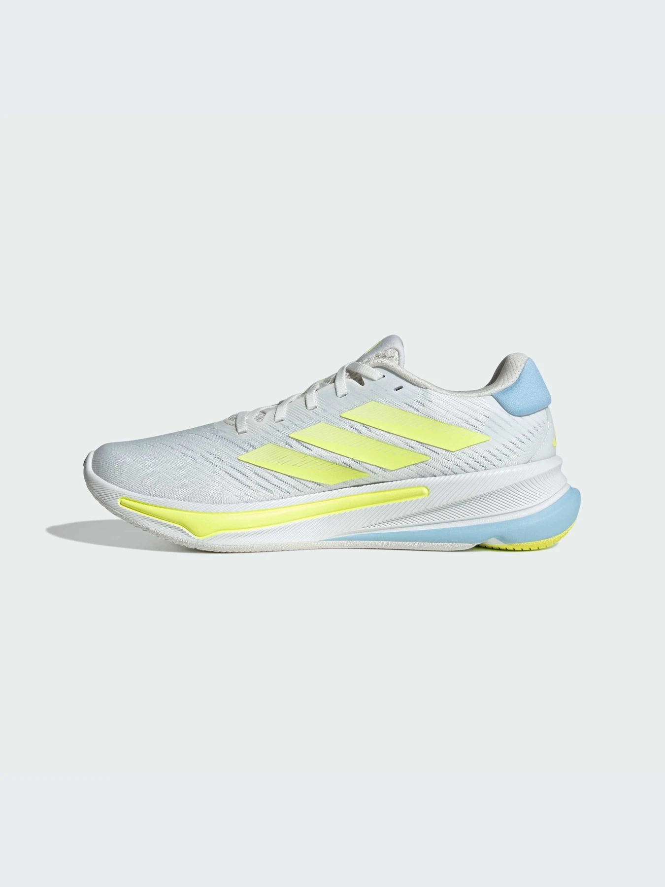 Кроссовки Adidas Supernova модель IH0795-KZ Кроссовки Adidas Supernova модель IH0795-KZ Фото
