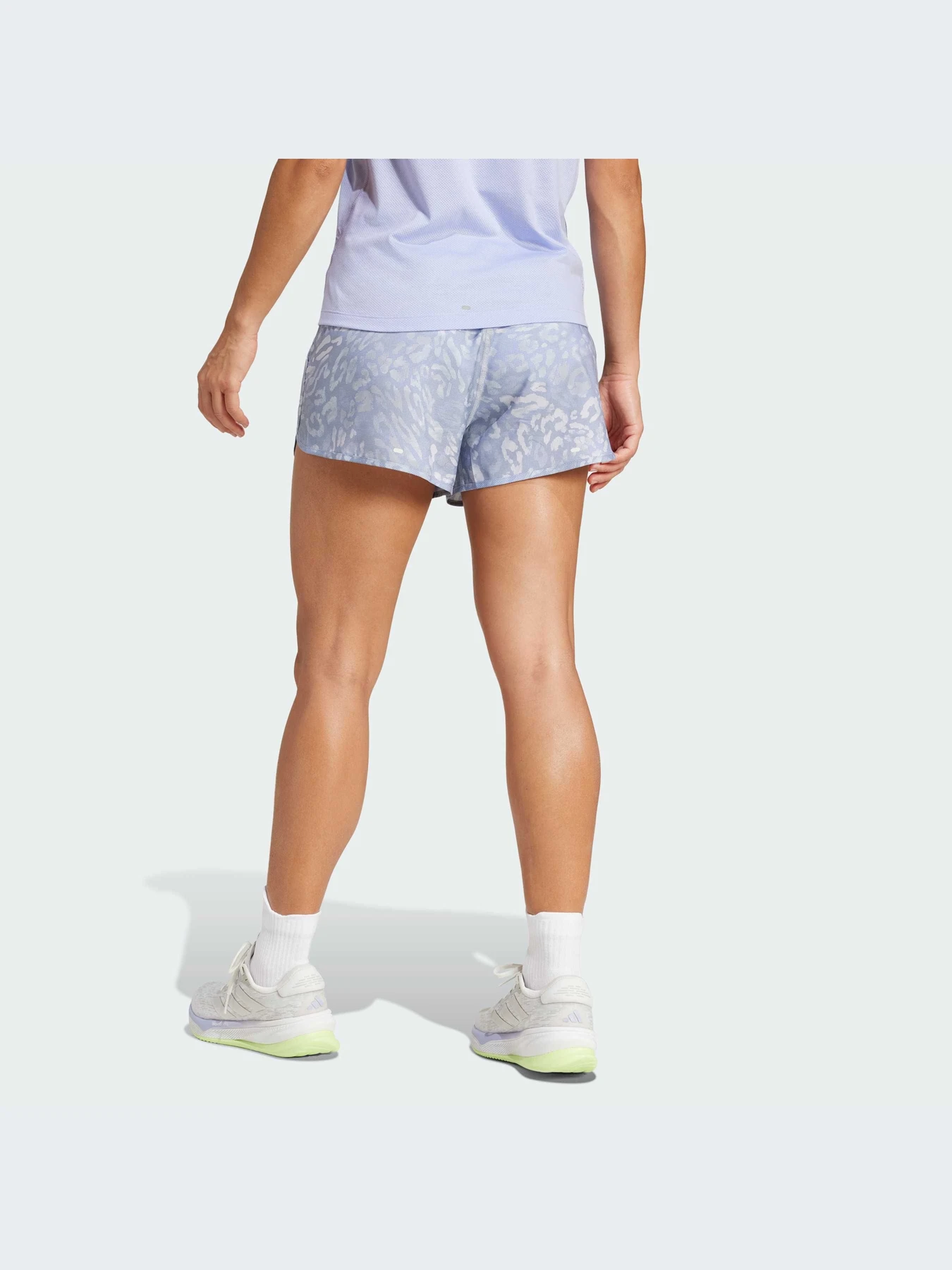 Шорты Adidas модель JD7759-KZ Шорты Adidas модель JD7759-KZ Фото