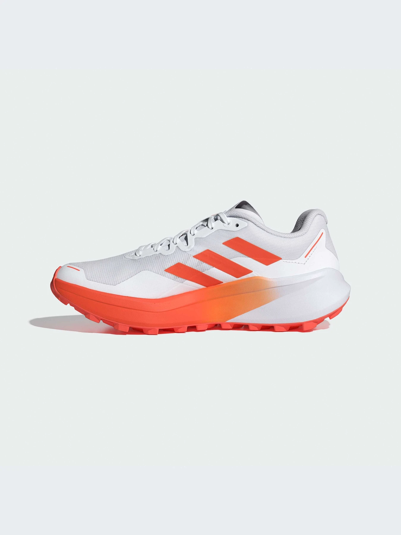 Кроссовки Adidas модель JI0951-KZ Кроссовки Adidas модель JI0951-KZ Фото