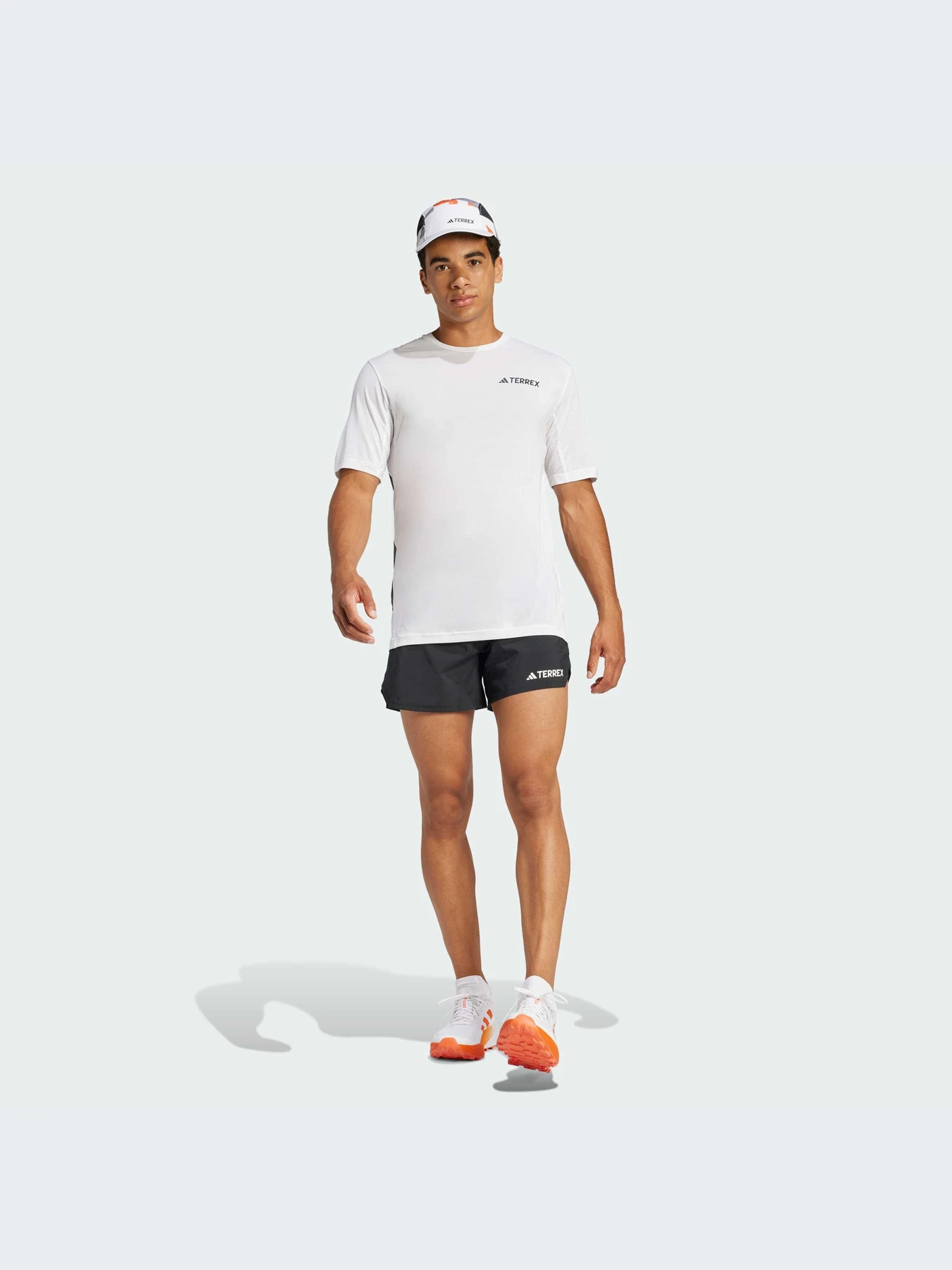 Футболки и поло Adidas модель JN8134-KZ Футболки и поло Adidas модель JN8134-KZ Фото