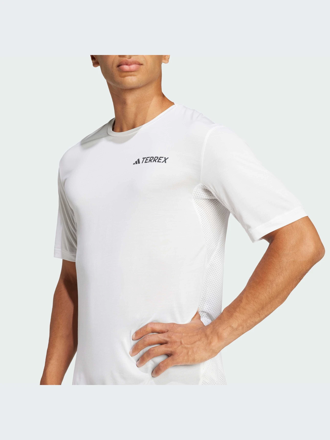 Футболки и поло Adidas модель JN8134-KZ Футболки и поло Adidas модель JN8134-KZ Фото