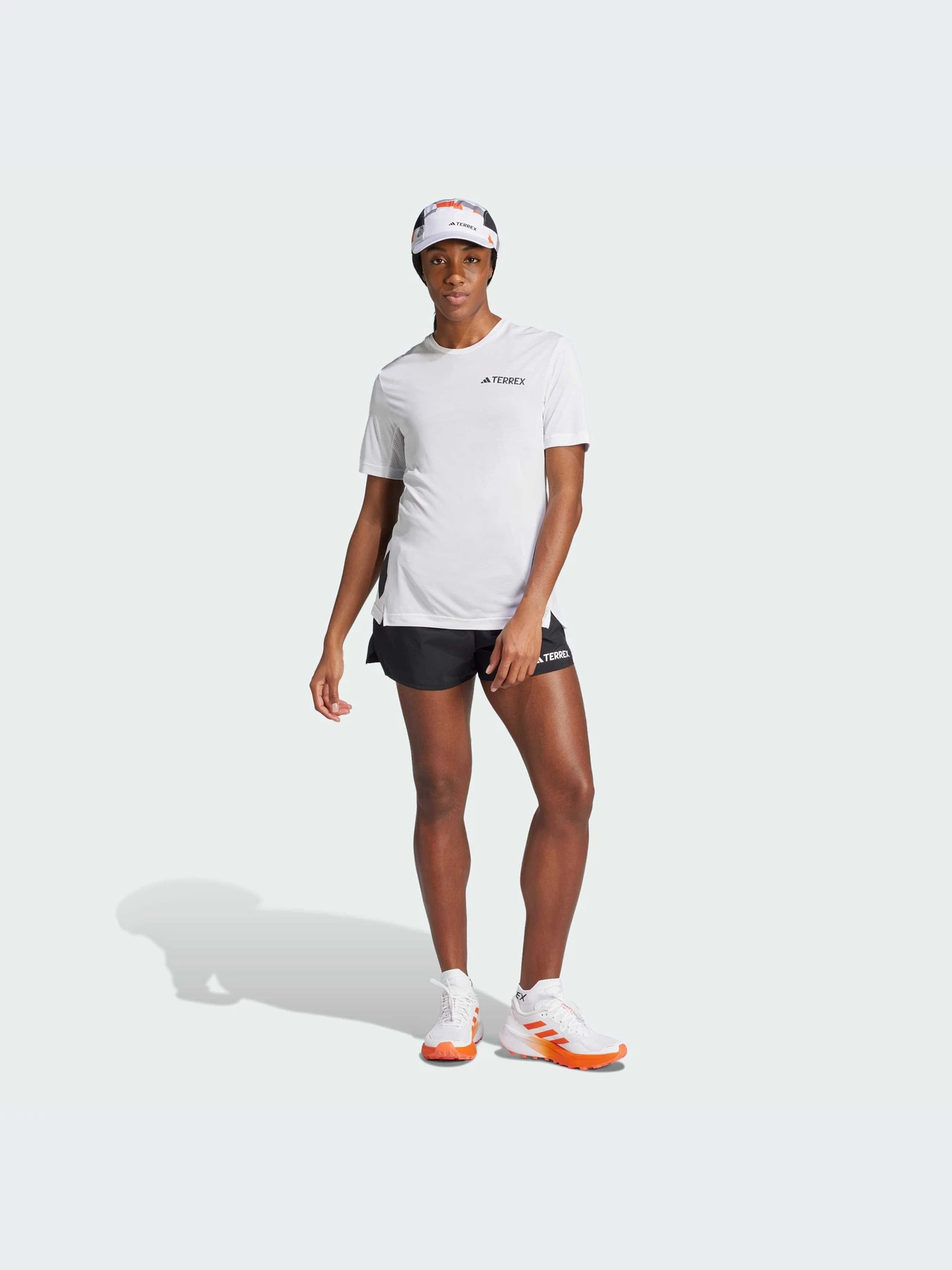 Футболки и поло Adidas модель JN8140-KZ Футболки и поло Adidas модель JN8140-KZ Фото