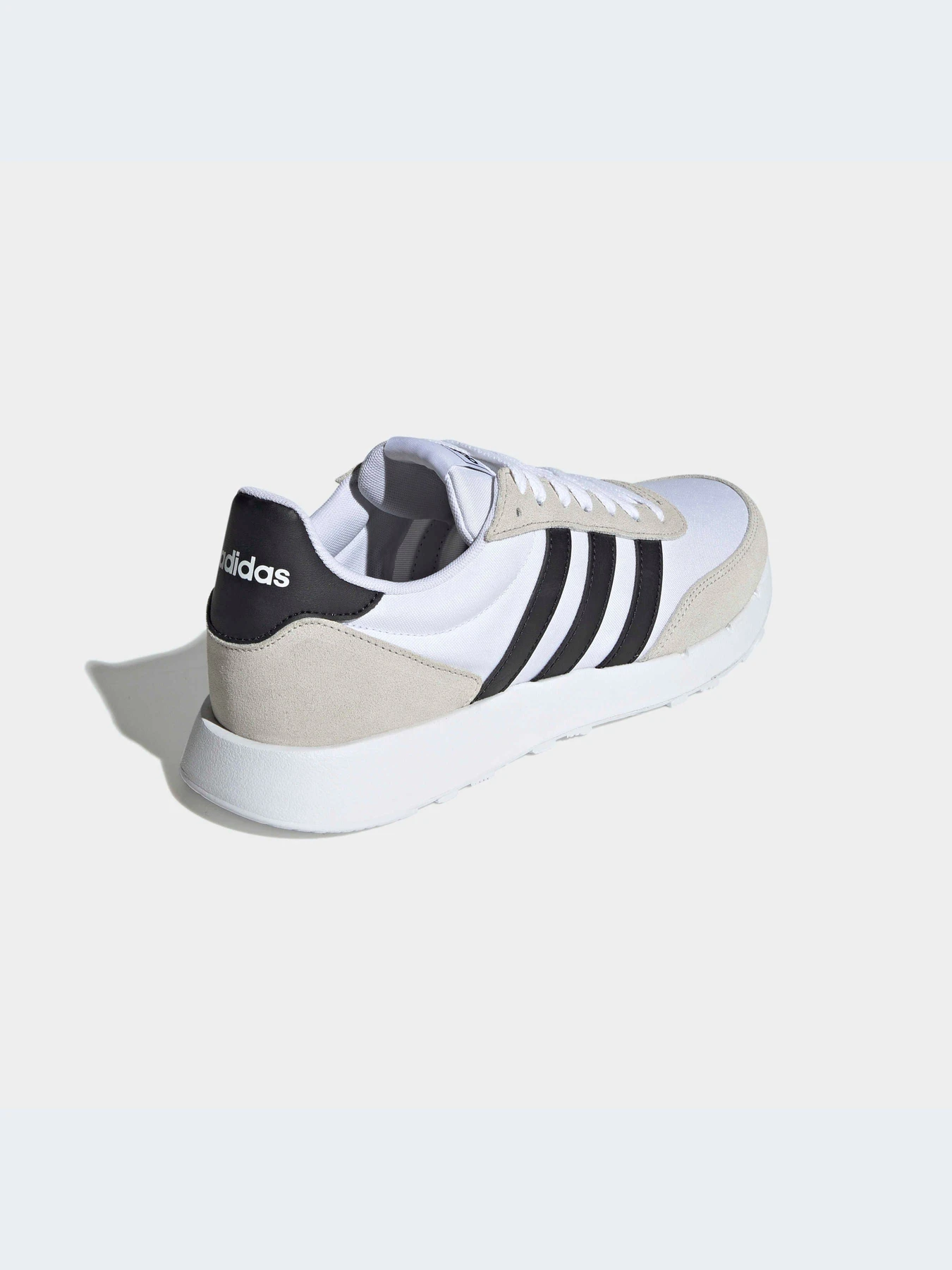 Кроссовки Adidas модель GX1739-KZ Кроссовки Adidas модель GX1739-KZ Фото