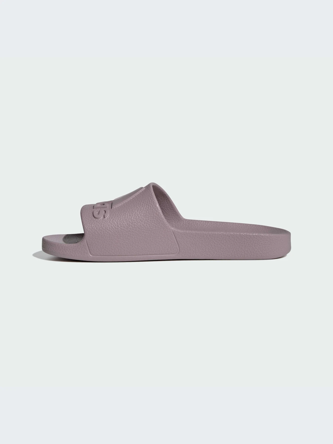 Шлёпанцы Adidas Adilette модель IF6067-KZ Шлёпанцы Adidas Adilette модель IF6067-KZ Фото
