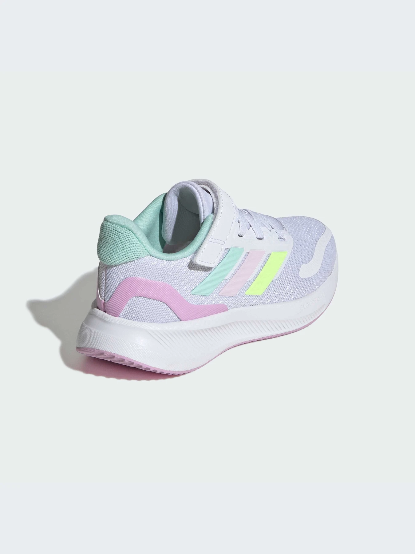 Кроссовки Adidas Runfalcon модель JP5153-KZ Кроссовки Adidas Runfalcon модель JP5153-KZ Фото